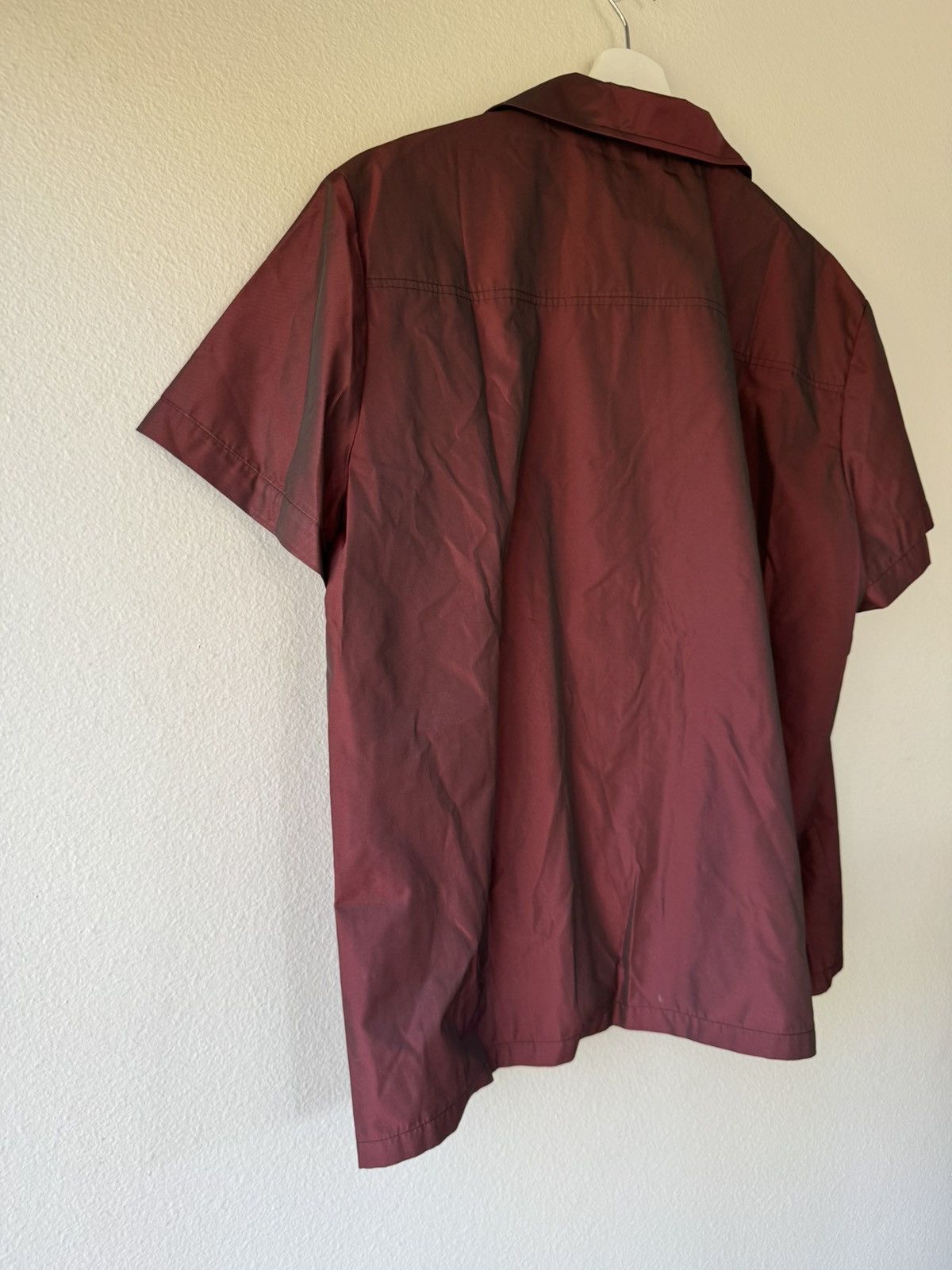 Heaven by Marc Jacobs Burgundy Tiny Teddy Taffeta Short Sleeve Shirt Size US XXL / EU 58 / 5 - 4 Thumbnail