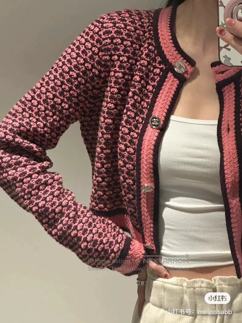 Chanel Chanel 23A pink short silver pink double c-button knitted Size XXS / US 00 / IT 34 - 9 Thumbnail
