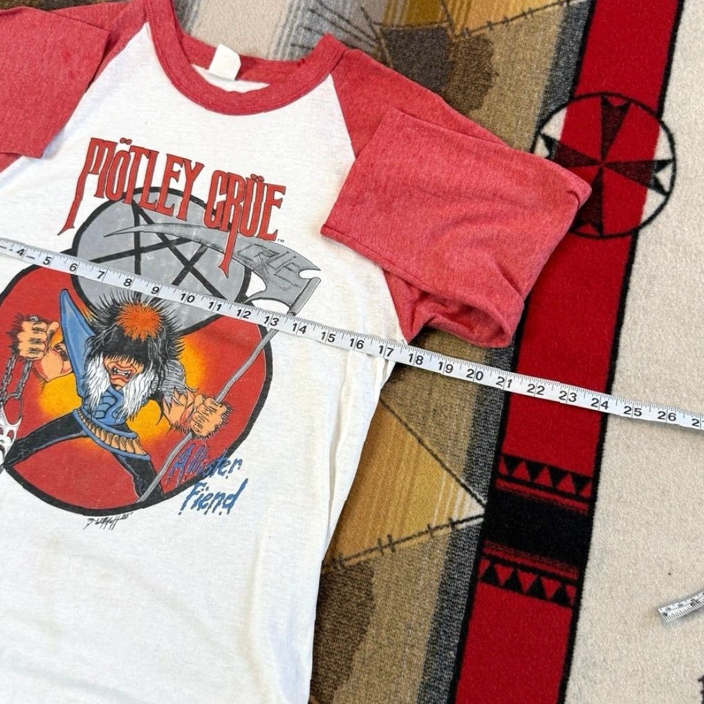 Vintage VINTAGE Motley Crue Theatre Of Pain Tour T-Shirt 80s Small Mens White 3/4 Sleeve Rock Music Band Size US S / EU 44-46 / 1 - 7 Thumbnail