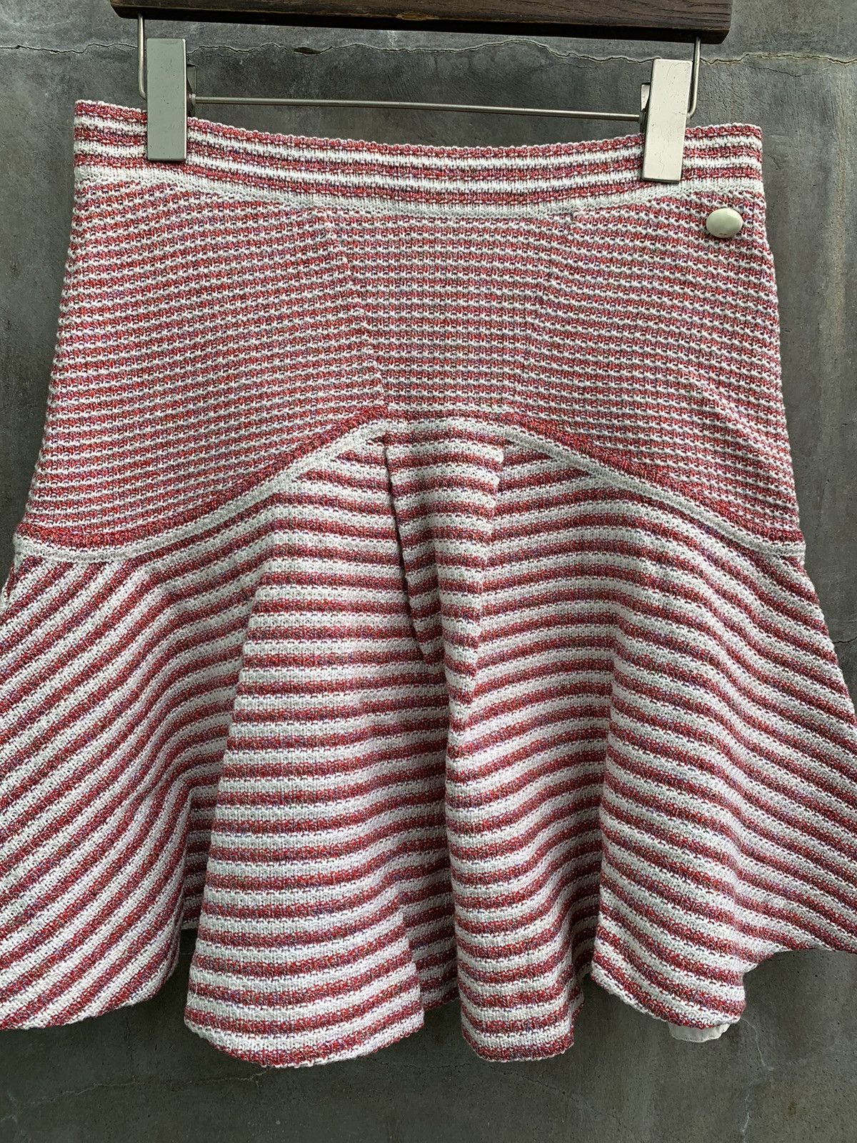 Chanel SS15 CC Logo Pearl Button Flared Skirt Size 26" / US 2 / IT 38 - 3 Thumbnail