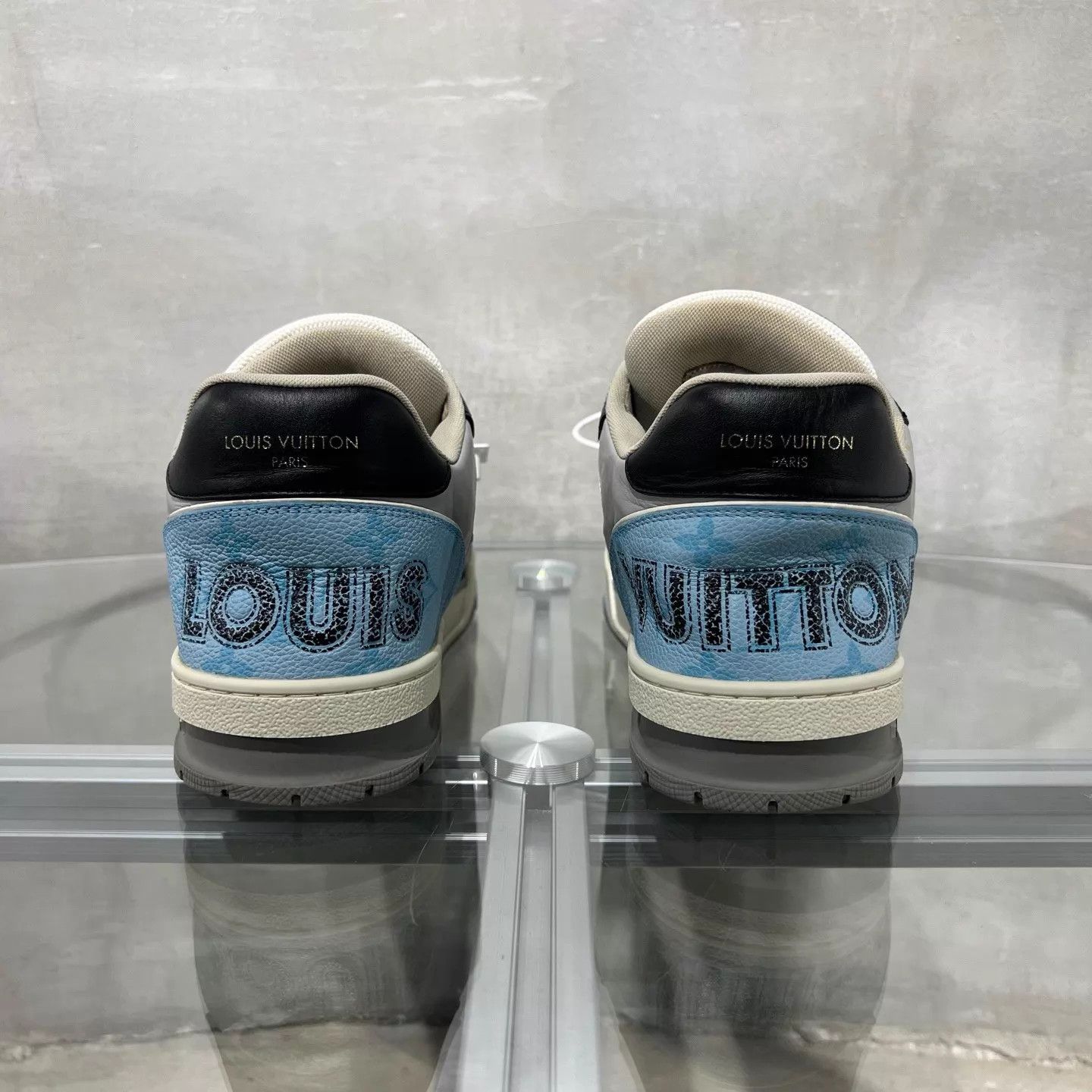 Louis Vuitton LV Trainer Black Blue Velcro UK8/42 Size US 9 / EU 42 - 6 Thumbnail