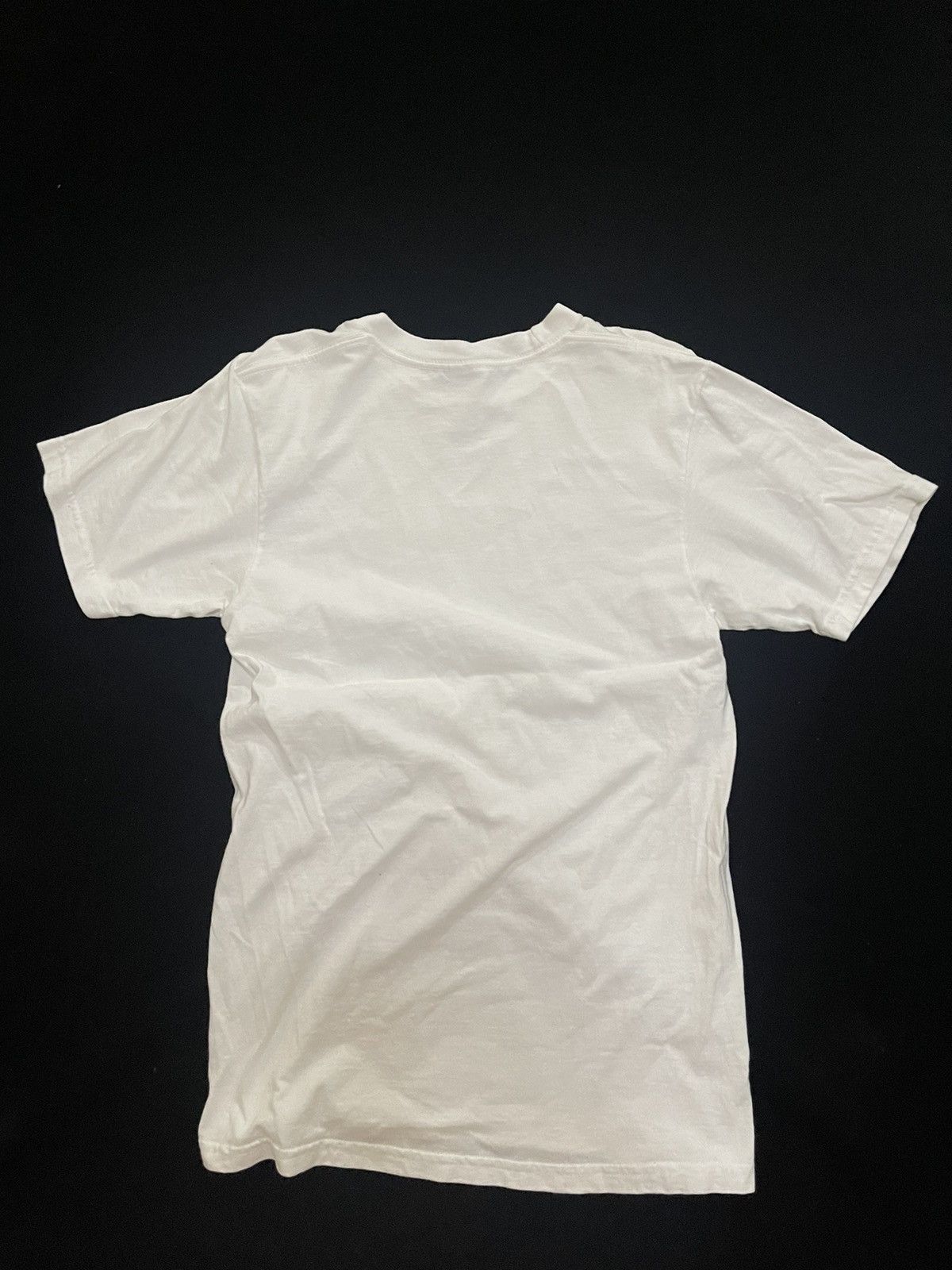Supreme Supreme 2011 kaws chalk box logo tee Size US M / EU 48-50 / 2 - 2 Thumbnail