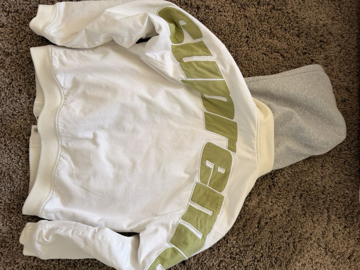 Supreme Supreme Hooded Twill Varsity Jacket M White Size US M / EU 48-50 / 2 - 1 Thumbnail