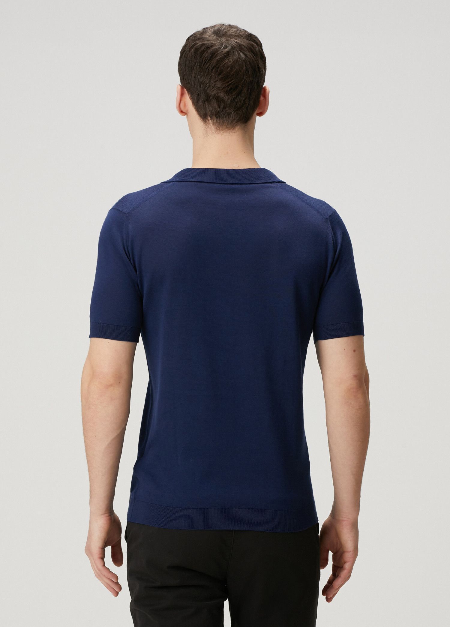 John Smedley JOHN SMEDLEY Noah navy blue knit cotton polo shirt Large q Size US L / EU 52-54 / 3 - 3 Thumbnail