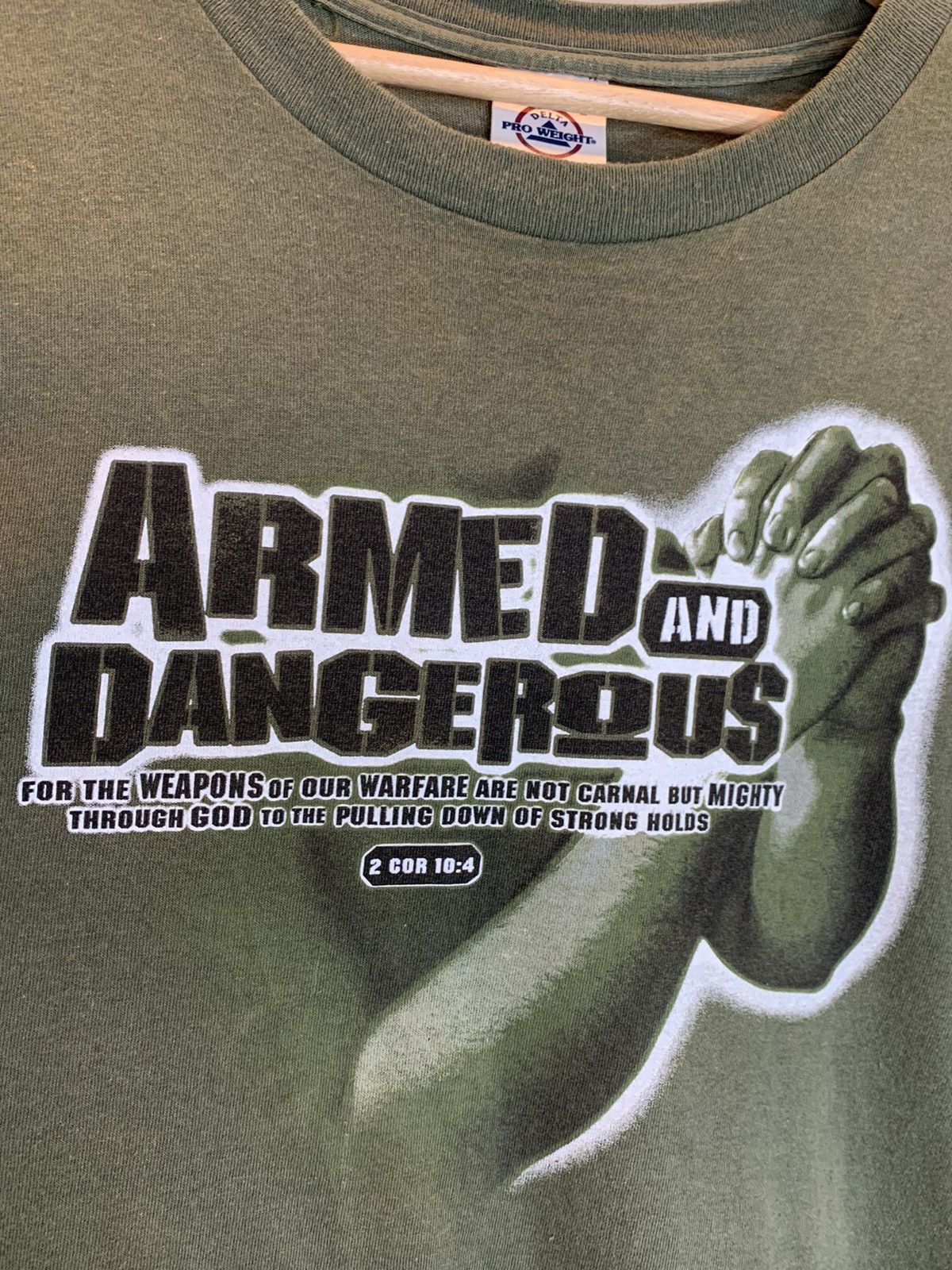 Vintage *RARE* Vintage Armed & Dangerous Jesus Christ Kerusso Shirt Size US L / EU 52-54 / 3 - 2 Thumbnail