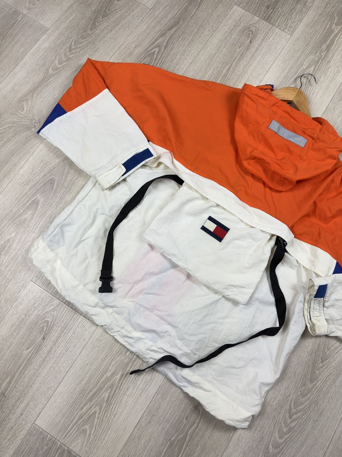 Vintage Tommy Hilfiger Colorblock Hoodie Outdoor Jacket