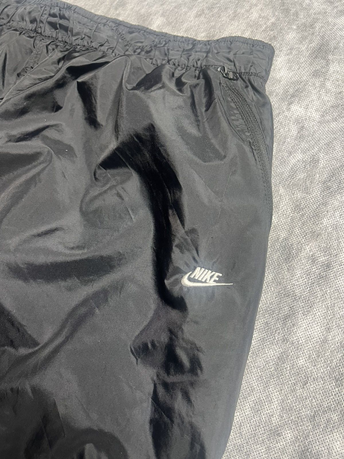 Nike Vintage Y2K Nike Nylon Pants Size US 40 / EU 56 - 3 Thumbnail