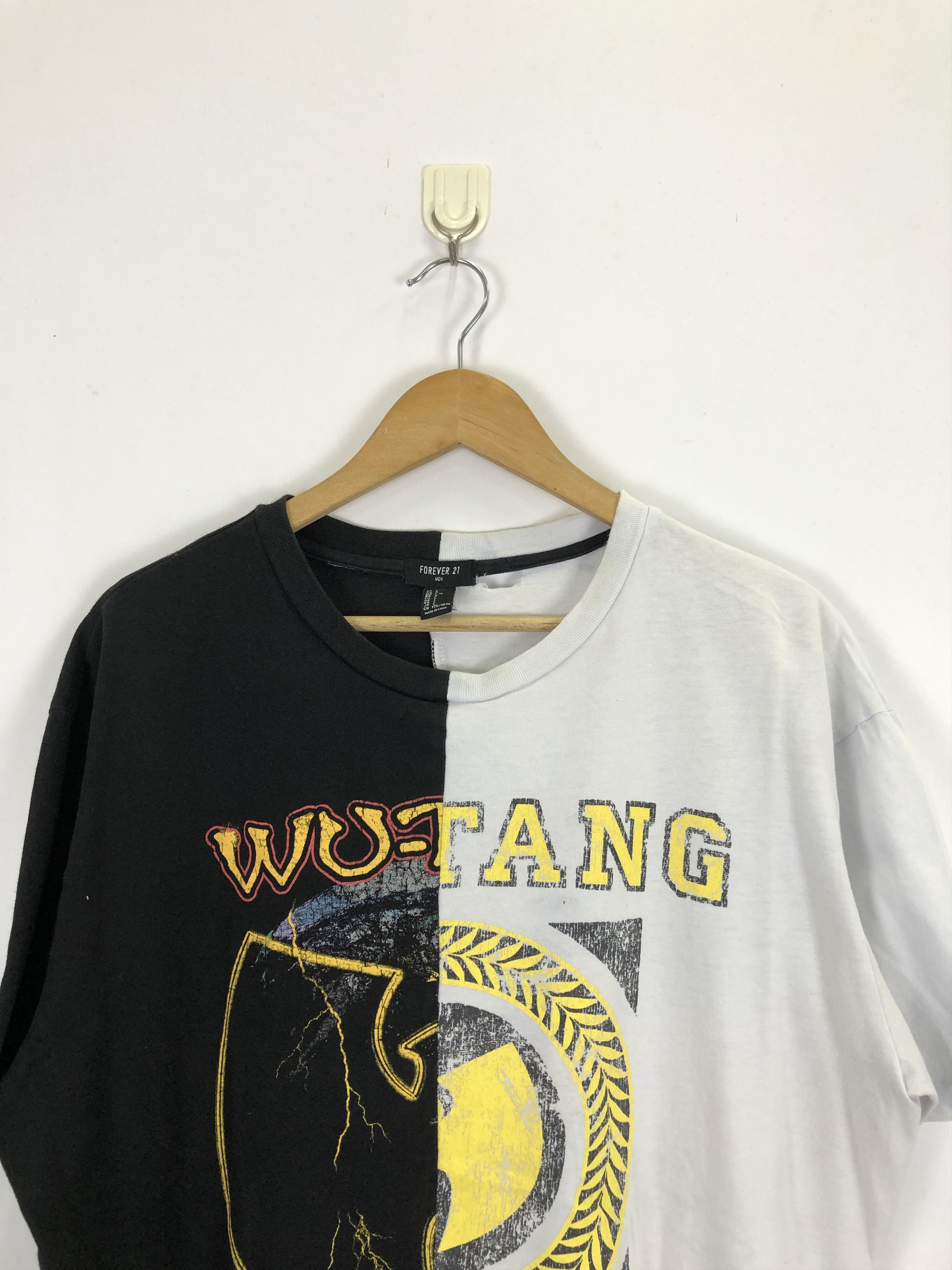 Band Tees × Vintage × Wu-Tang Clan Vintage Wu-Tang Distressed Band Tee TA0375 Size US L / EU 52-54 / 3 - 2 Thumbnail