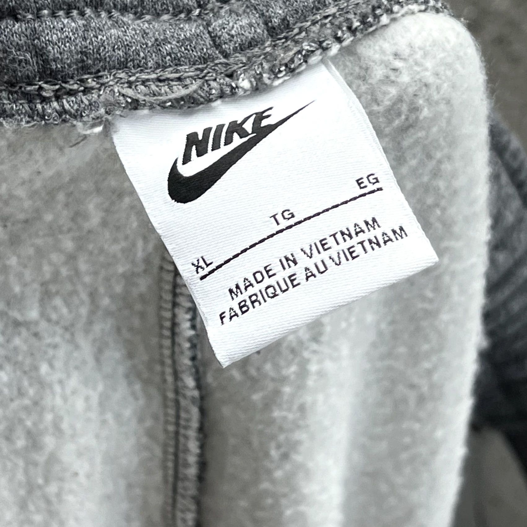 Nike Nike Sweatpants Men XL Gray Fleece Jogger Pants Club Fleece Sportswear Baggy Y2K Size US 36 / EU 52 - 2 Thumbnail