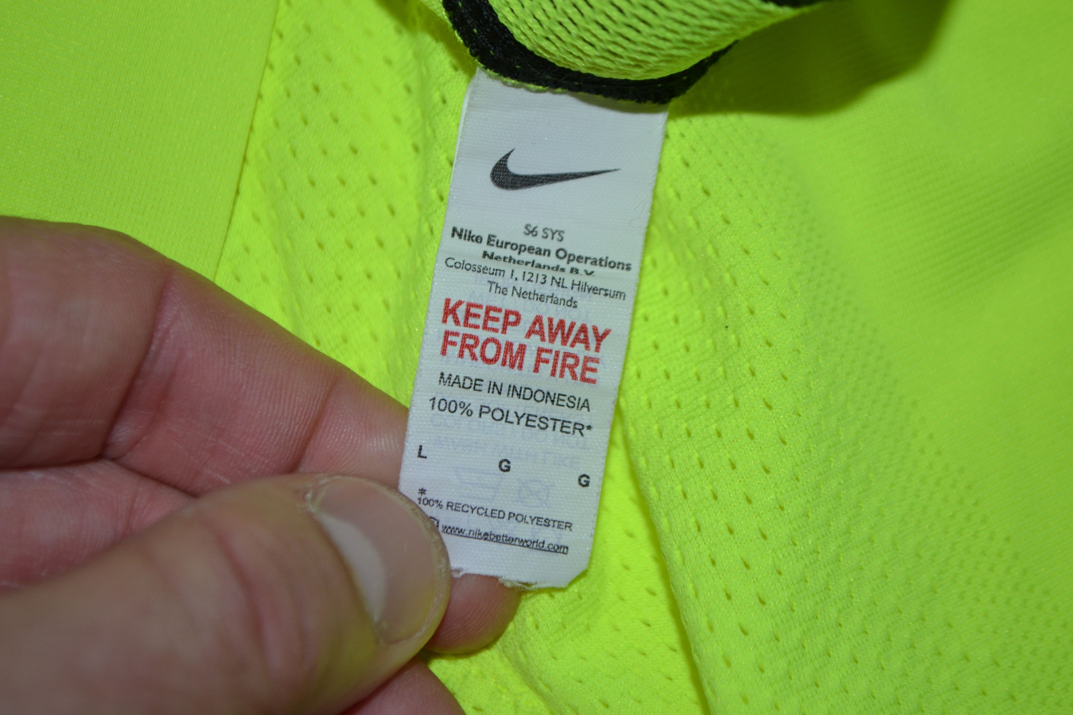 Nike England Goalkeeper Match Worn Shorts Soccer Player Issue Size US 34 / EU 50 - 4 Thumbnail