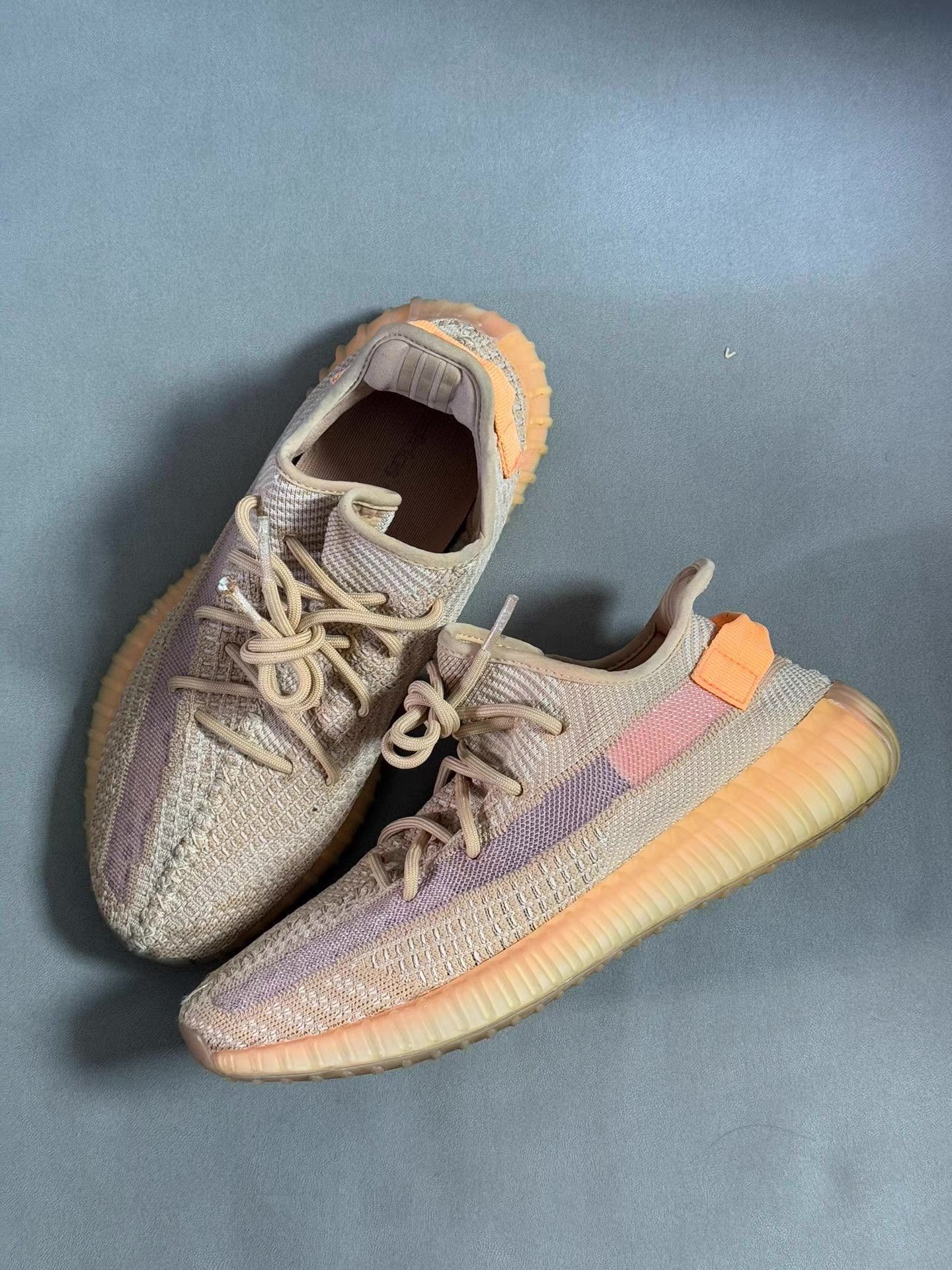 Adidas adidas Originals Yeezy Boost 350 V2 Clay Comfortable Ｑ20 Size US 9.5 / EU 42-43 - 1 Thumbnail