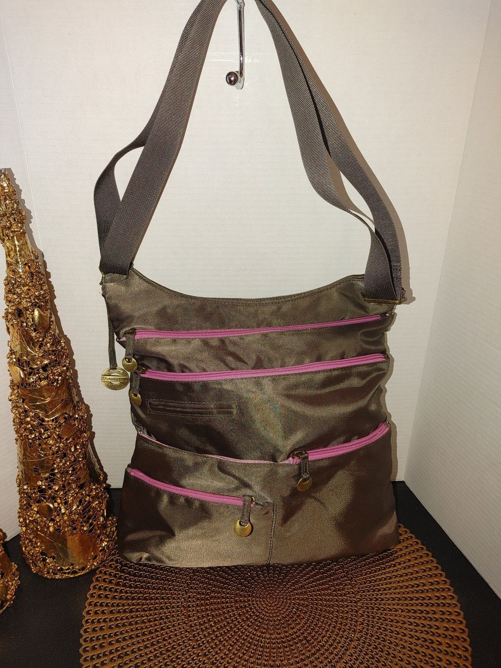 Travelteq Travelon RFID Multi Pocket Cross body Bag Size ONE SIZE - 1 Thumbnail