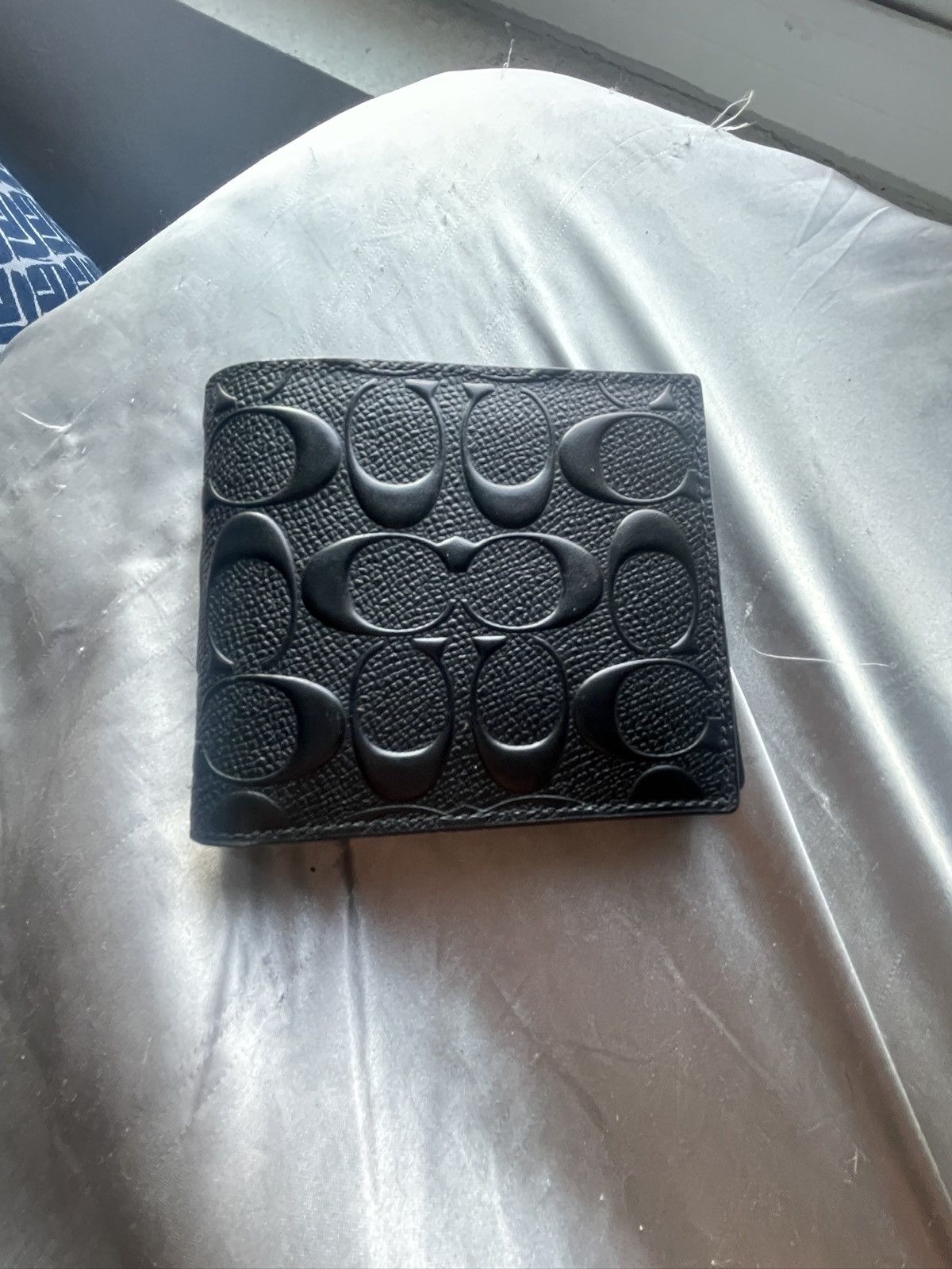 Coach Coach Signature Black Leather Wallet ( used only once ) Size 28 - 6 Thumbnail