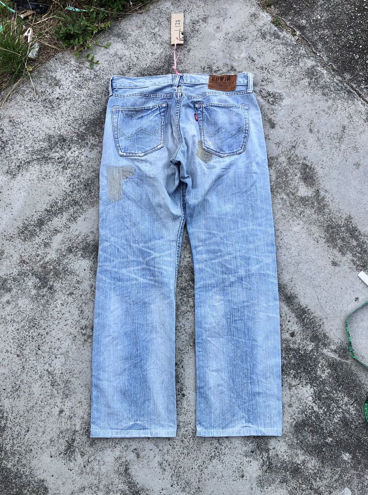 Edwin EDWIN PATCHES DISTRESSED DENIM Size US 32 / EU 48 - 9 Thumbnail