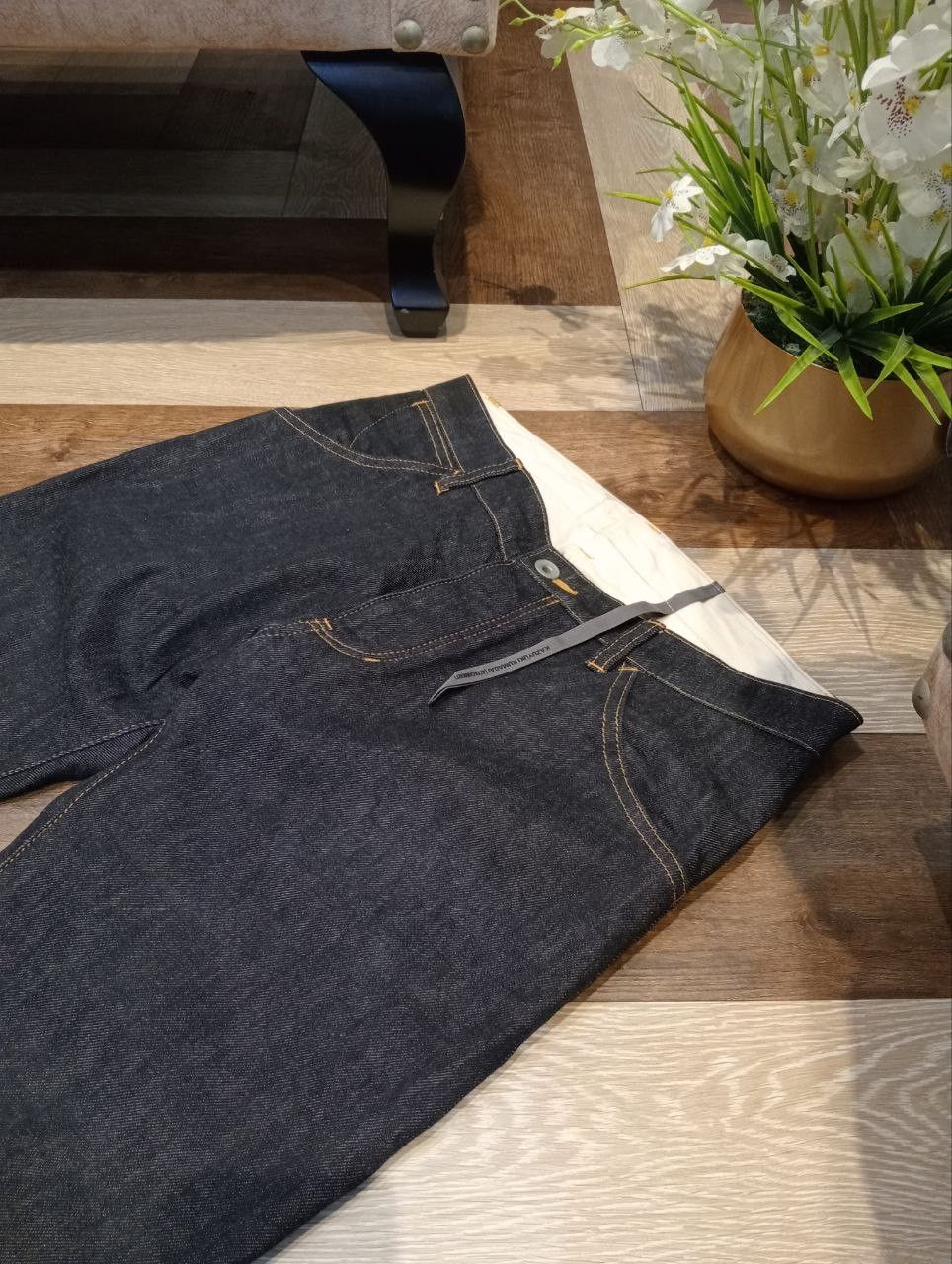 Kazuyuki Kumagai Attachment KAZUYUKI KUMAGAI ATTACHMENT JAPAN INDIGO CURVE JEANS Size US 32 / EU 48 - 5 Thumbnail