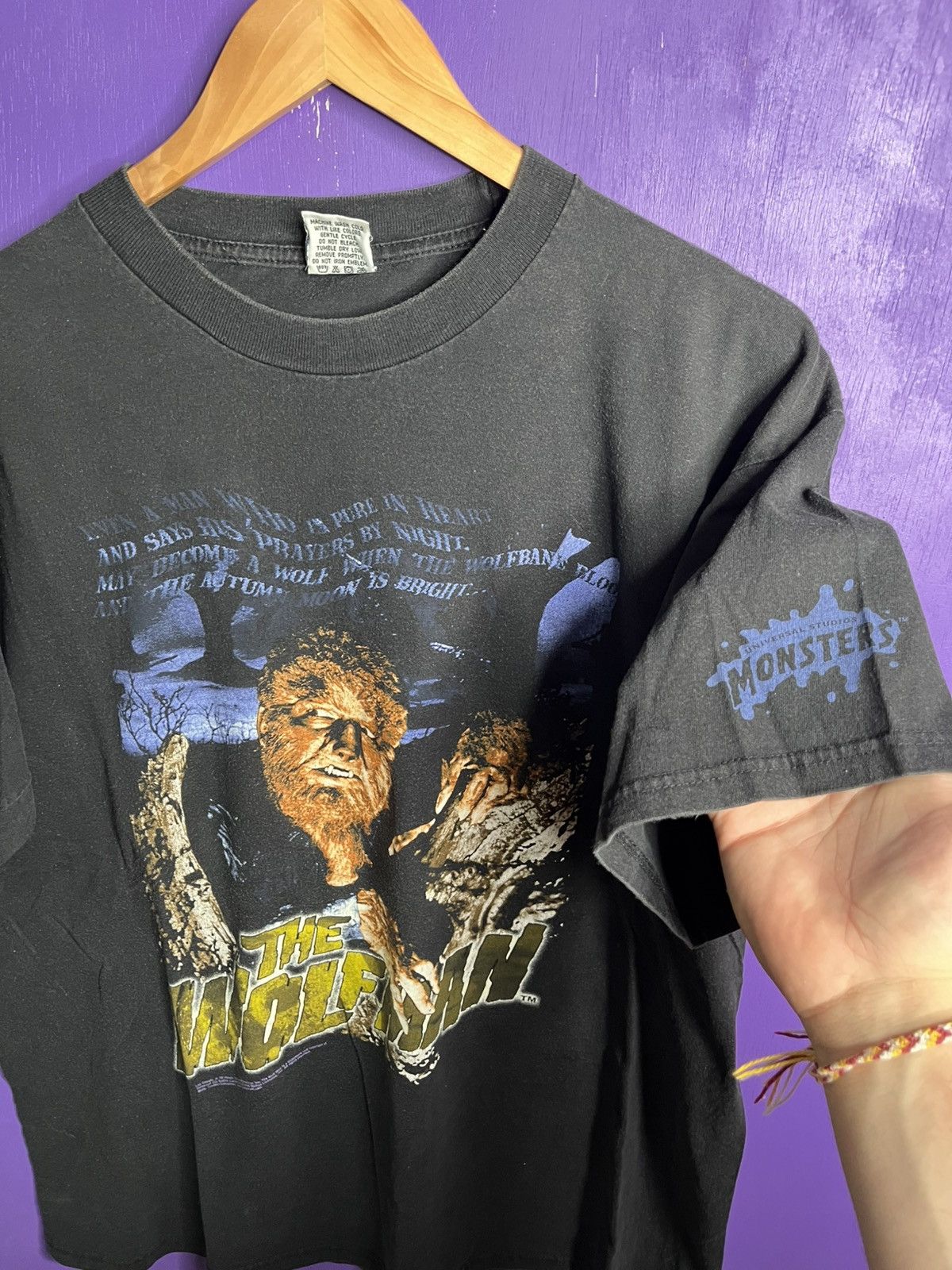 Vintage Vintage 90s The wolfman monsters t-shirt Size US L / EU 52-54 / 3 - 3 Thumbnail
