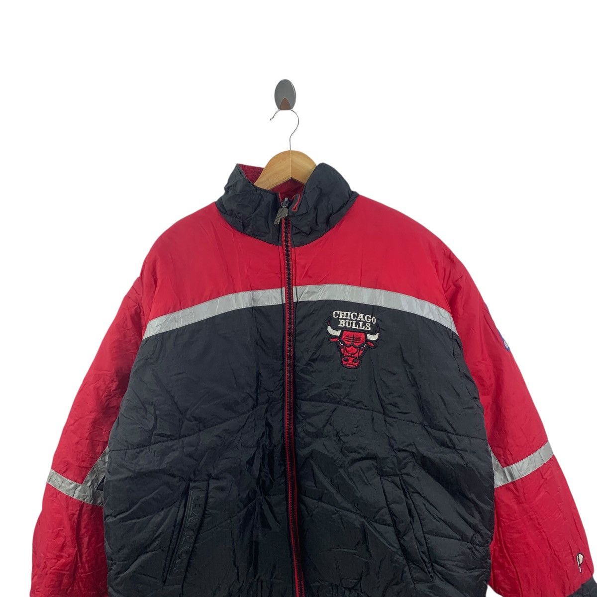NBA Vintage NBA CHICAGO BULLS Pro Player Bomber Jacket Puffer Size US XXL / EU 58 / 5 - 2 Thumbnail
