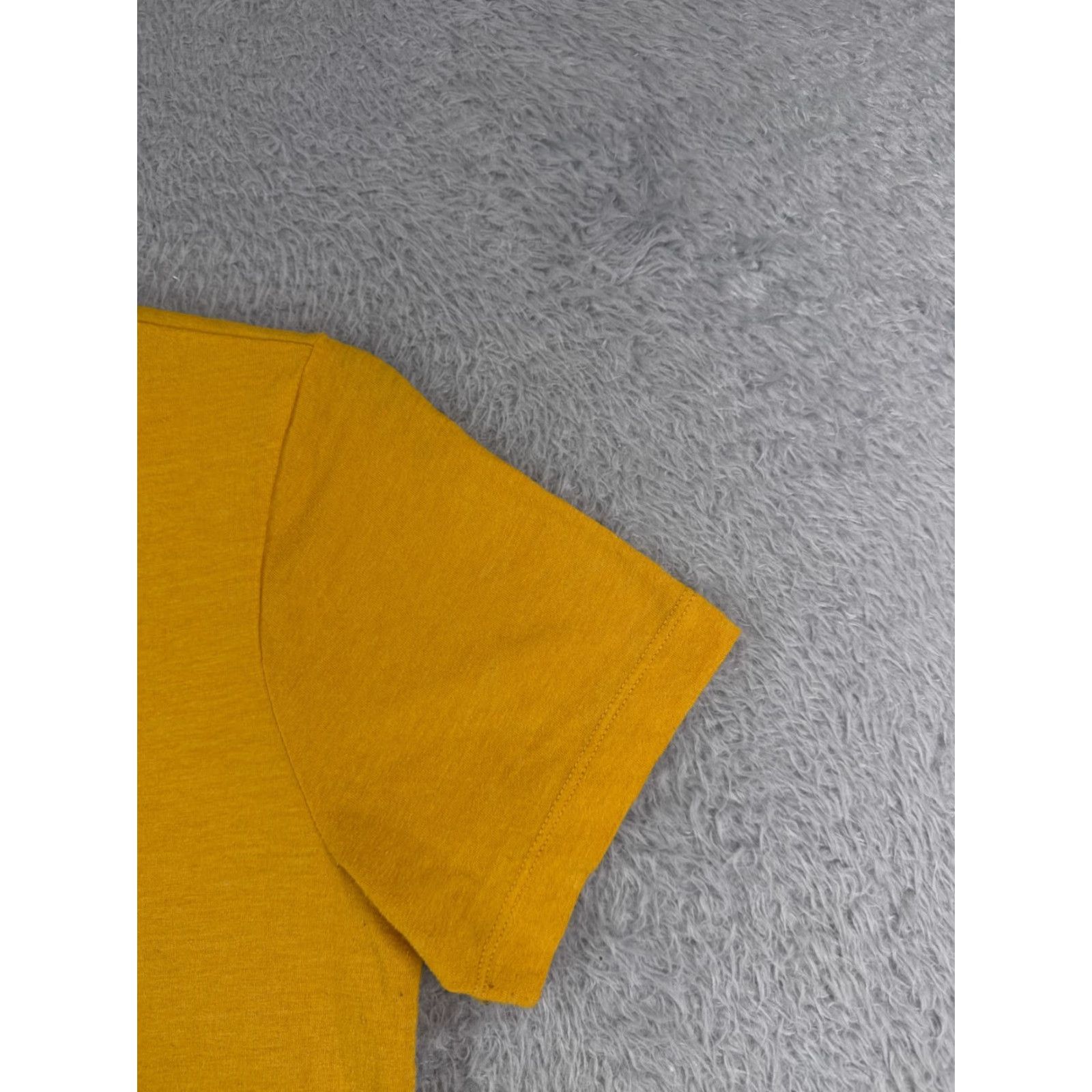 The North Face VINTAGE The North Face Shirt Women S Yellow CAMP Short Sleeve Crew Cotton READ Size S / US 4 / IT 40 - 2 Thumbnail