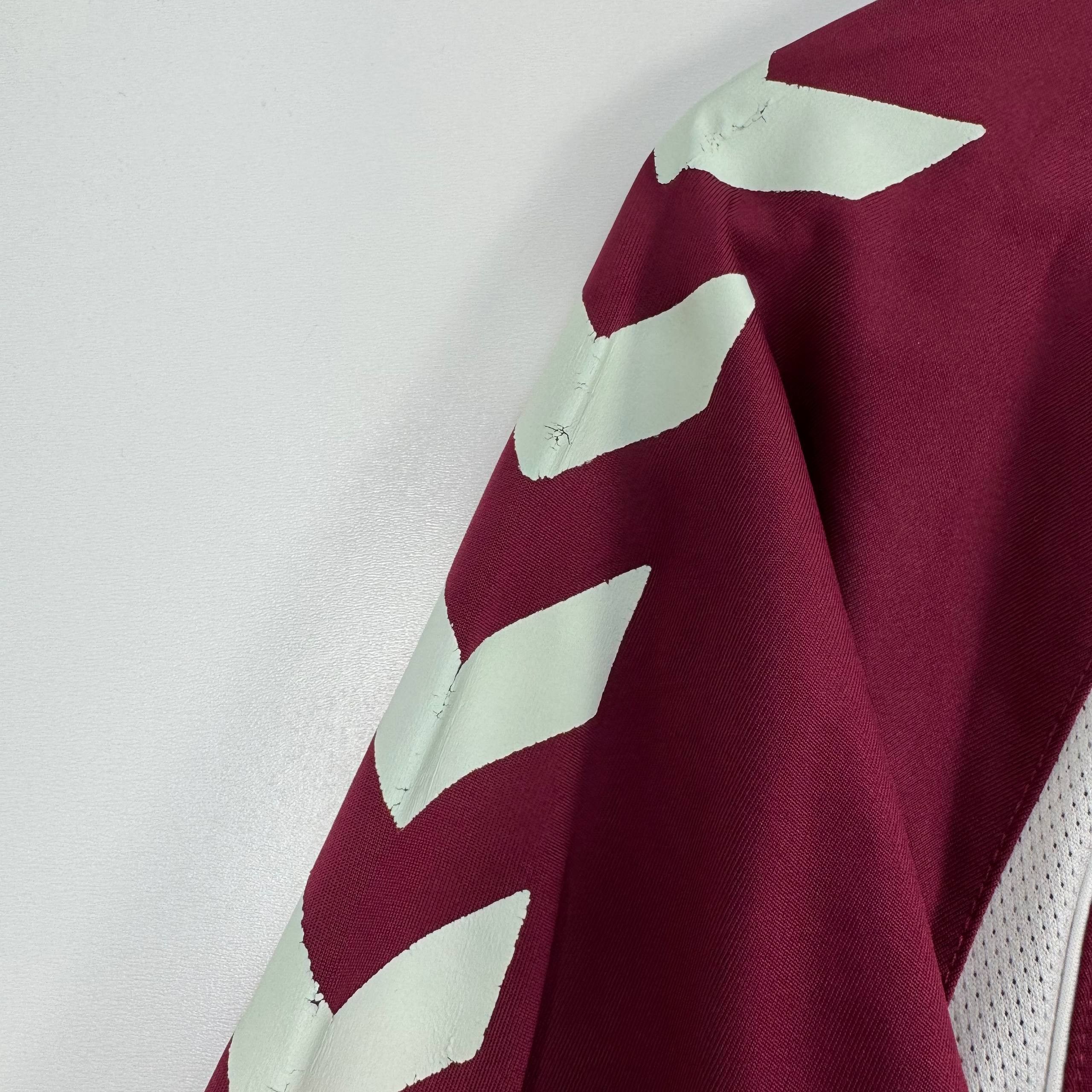 Hummel HEART OF MIDLOTHIAN 2006/07 HOME FOOTBALL SHIRT SOCCER M Size US M / EU 48-50 / 2 - 3 Thumbnail