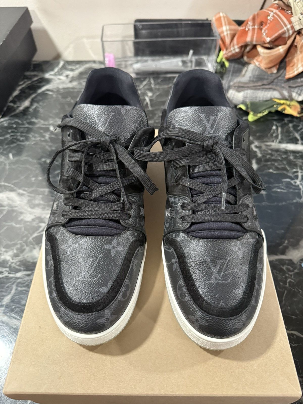 Louis Vuitton Louis Vuitton LV Trainer Eclipse Black Monogram Size 10 LV Size US 11.5 / EU 44-45 - 2 Thumbnail