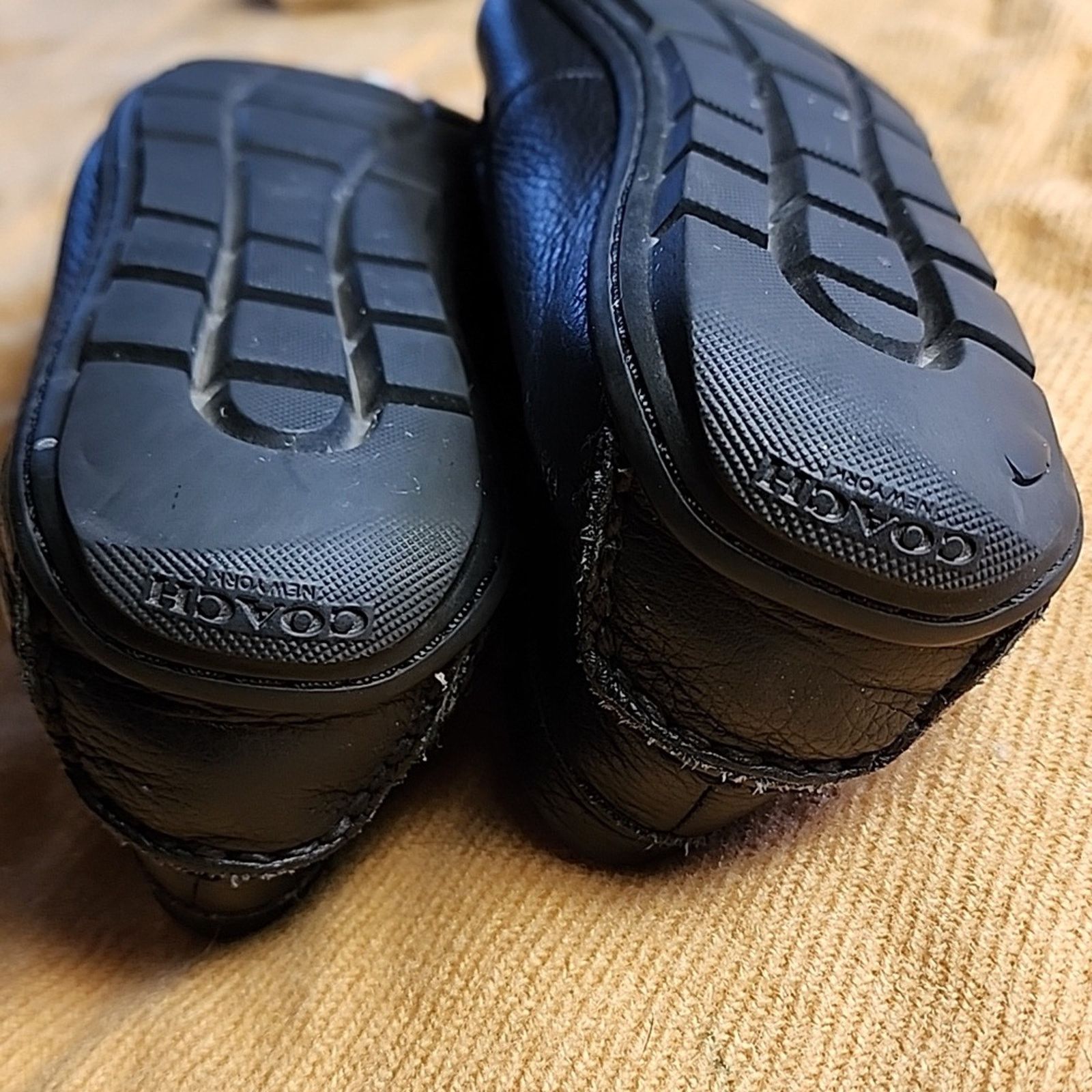 Coach Coach Black Textured Leather Loafers Size US 8 / IT 38 - 6 Thumbnail