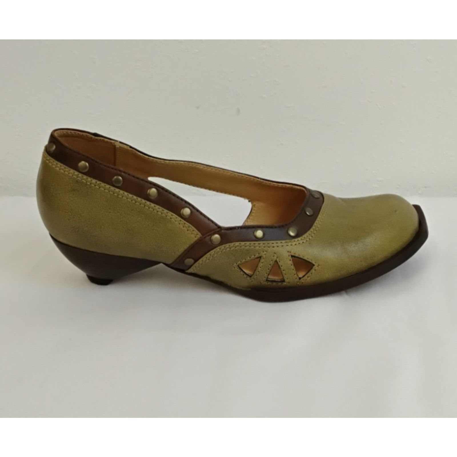 John Fluevog John Fluevog Shoes Women's US 6.5 Green Leather Brown Trim Size US 6.5 / IT 36.5 - 5 Thumbnail
