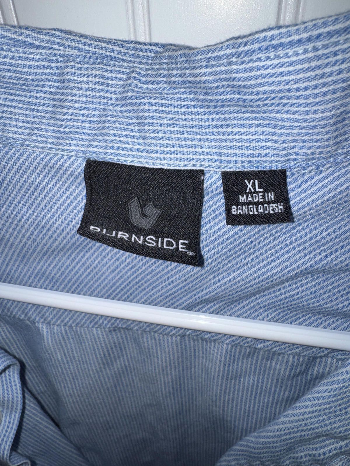 Burnside Burnside Light Blue Short Sleeve Button-Up Shirt XL Size US XL / EU 56 / 4 - 2 Thumbnail