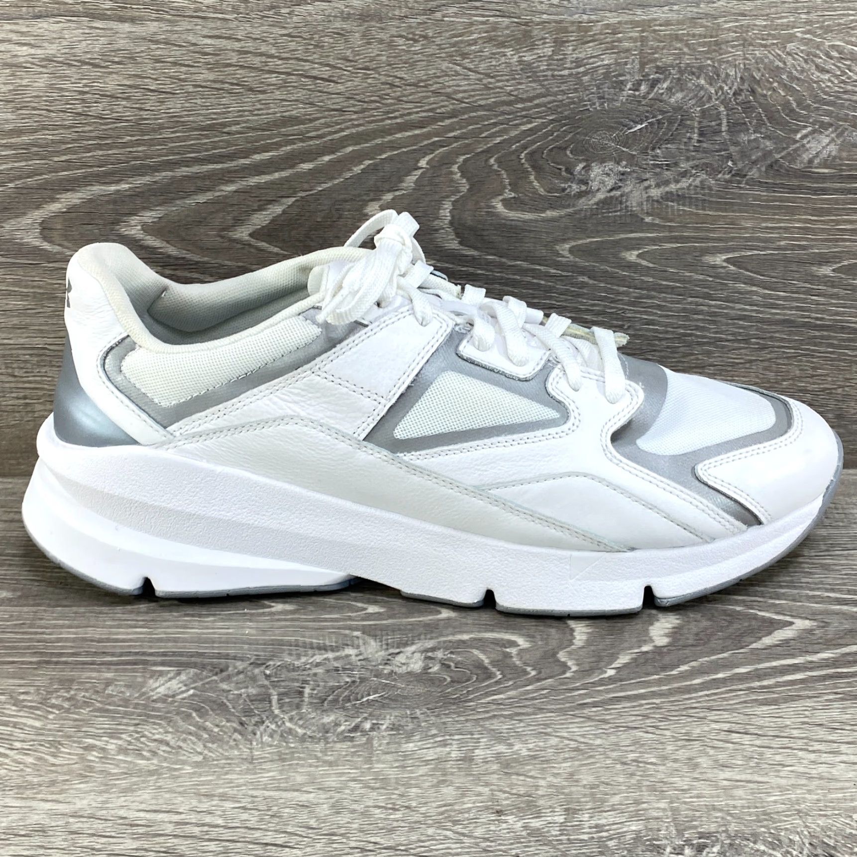 Under Armour Under Armour Forge 96 White Reflective Leather Unisex NEW Mens 13.5 Womens 15 Athletic Sneaker Casual Running & Jogging, Walking Size US 12 / IT 42 - 2 Thumbnail
