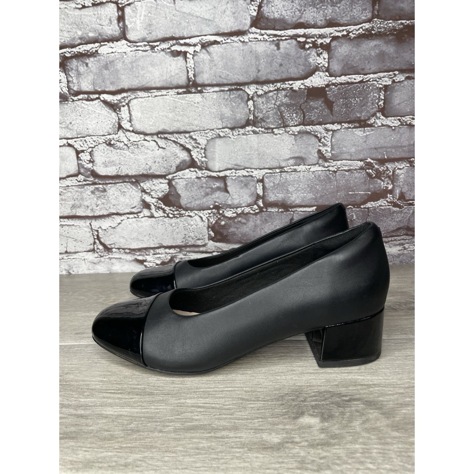 Clarks Clarks Marilyn Black Leather Patent Cap Toe Pump Heels Shoes Size US 8 / IT 38 - 1 Thumbnail