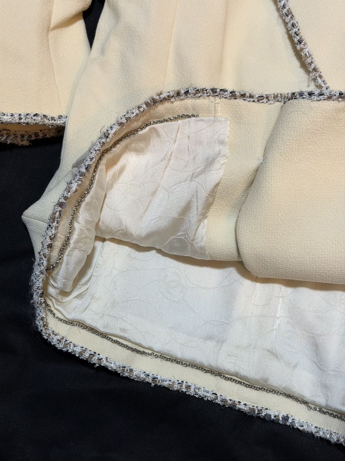 Chanel 2005 Rare Chanel “The Devil Wears Prada” Wool Jacket Size M / US 6-8 / IT 42-44 - 8 Thumbnail