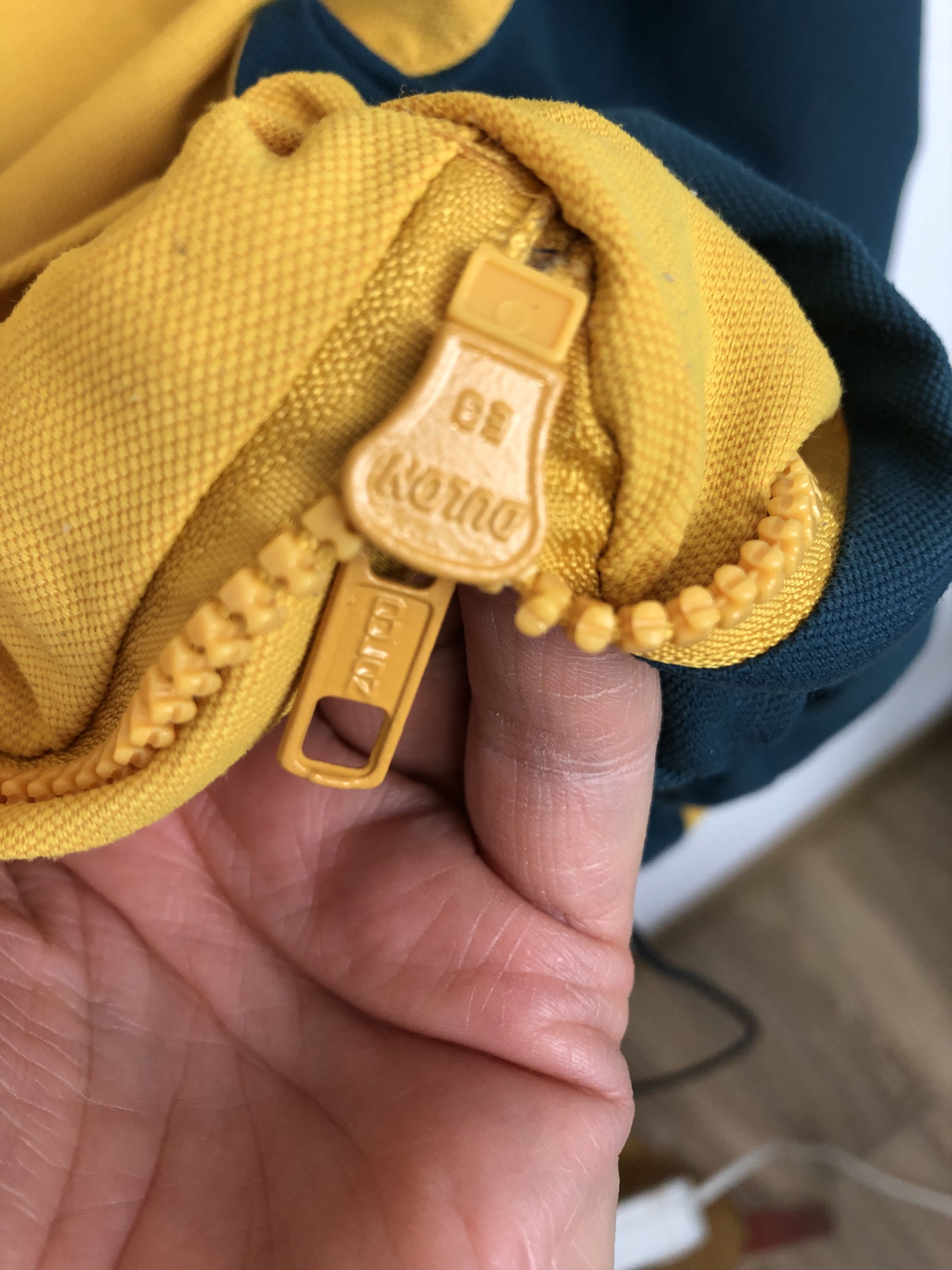 Vintage Vintage 90's Canterbury Australia Rugby Jacket Wallabies Size US L / EU 52-54 / 3 - 7 Thumbnail