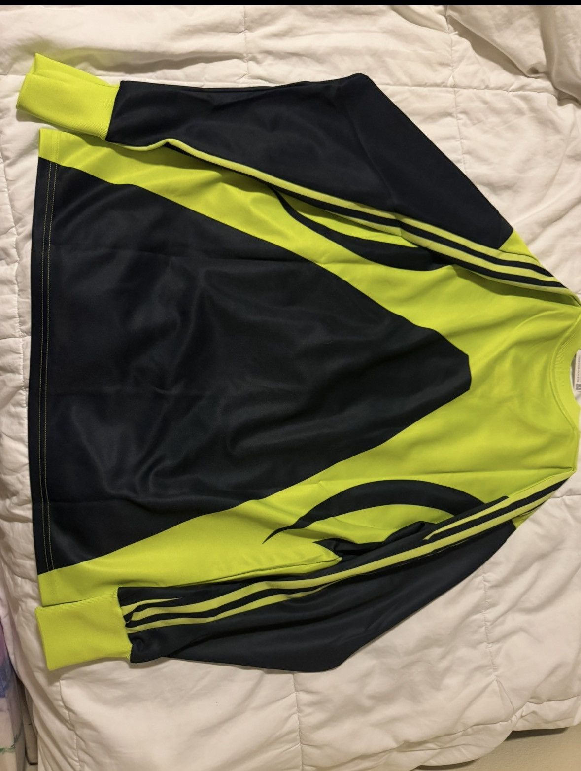Other Real Madrid Vintage Jersey Size US S / EU 44-46 / 1 - 3 Thumbnail