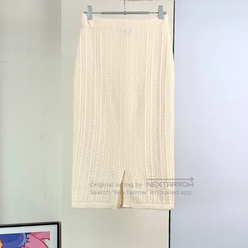 Chanel Chanel 17B beige white cashmere knitted skirt Size 42" / US 20 - 2 Thumbnail