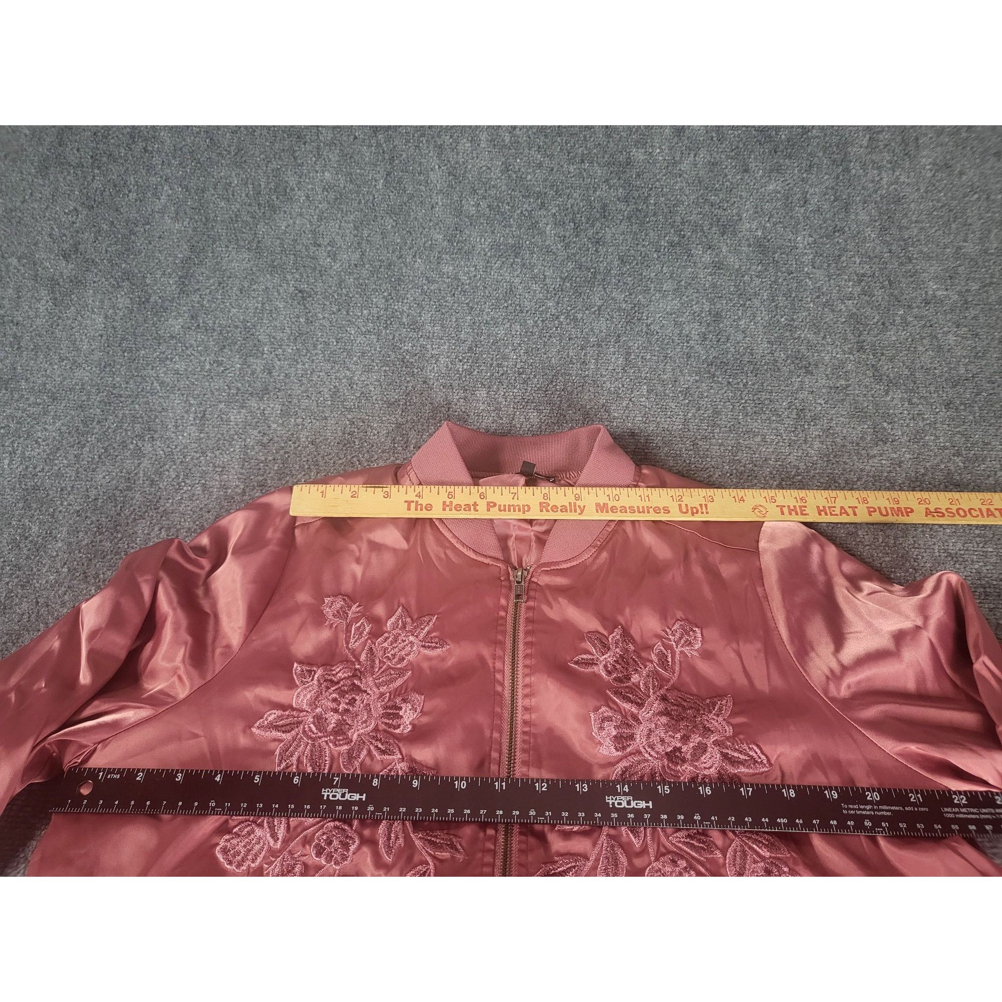 Torrid Torrid Embroidered Satin Bomber Jacket Rose Pink Full Zip Si Size XL / US 12-14 / IT 48-50 - 4 Thumbnail