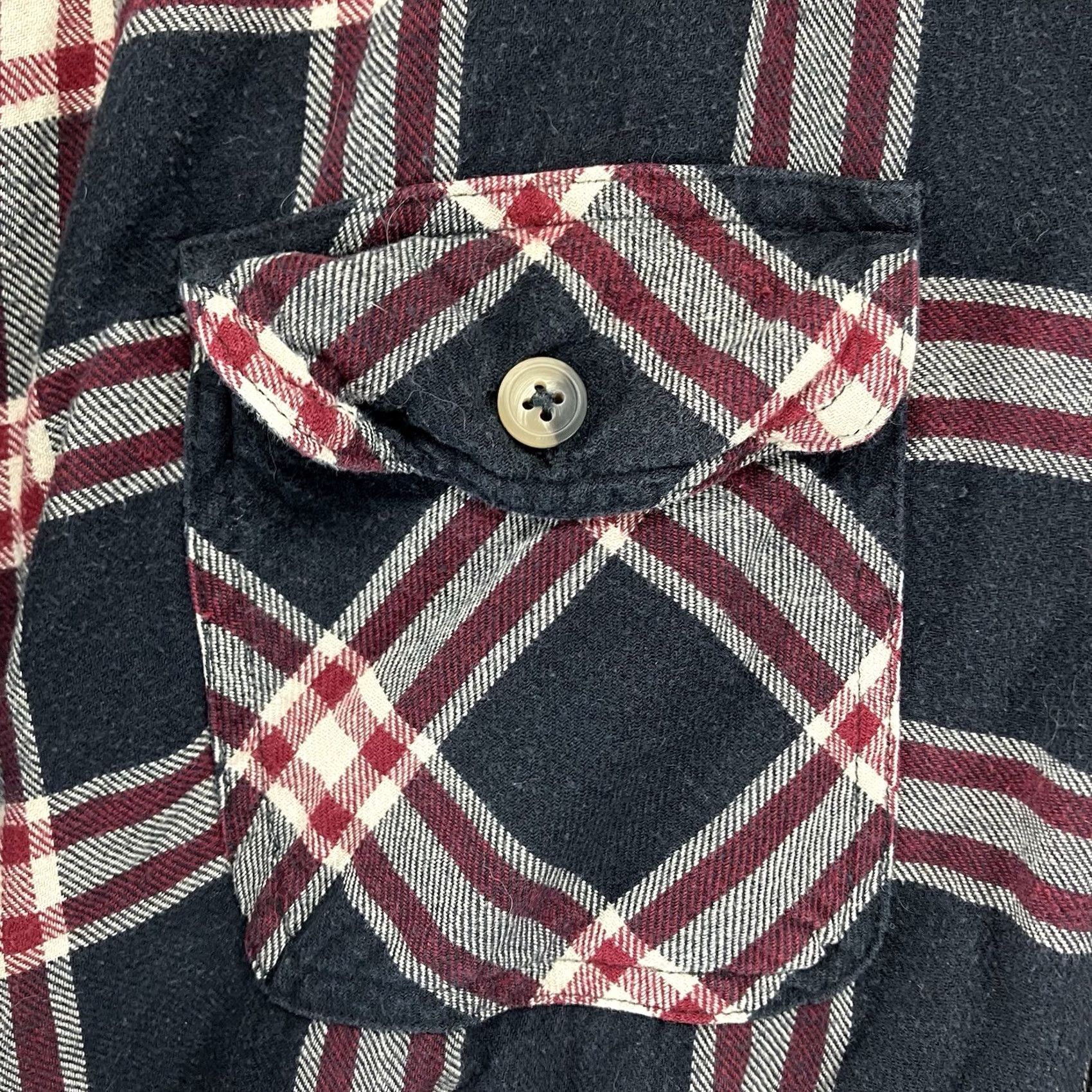 Wrangler VINTAGE Wrangler Mens Shacket Plaid Flannel Quilt Lined Shirt Jacket 90s Grunge Large Side Pocket Black Cotton Button-Up Outdoors Mens Regular L Size US L / EU 52-54 / 3 - 7 Thumbnail