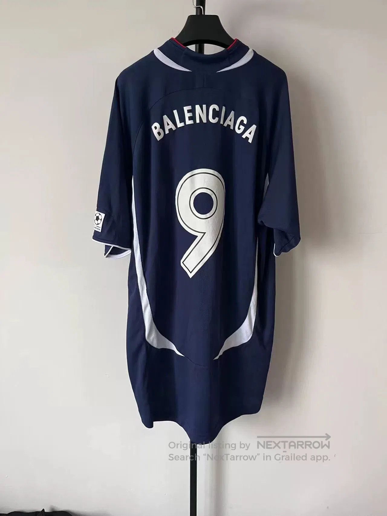 Balenciaga Balenciaga Logo Print Colorblock Crewneck Jersey T-Shirt. Size US L / EU 52-54 / 3 - 2 Thumbnail