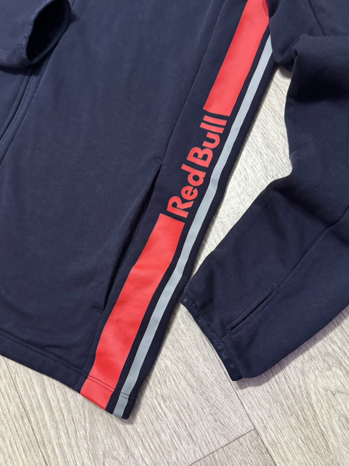 Puma 🔷Puma Red Bull Racing Formula 1 Aston Martin Zip Hoodie🔷 Size US M / EU 48-50 / 2 - 2 Thumbnail