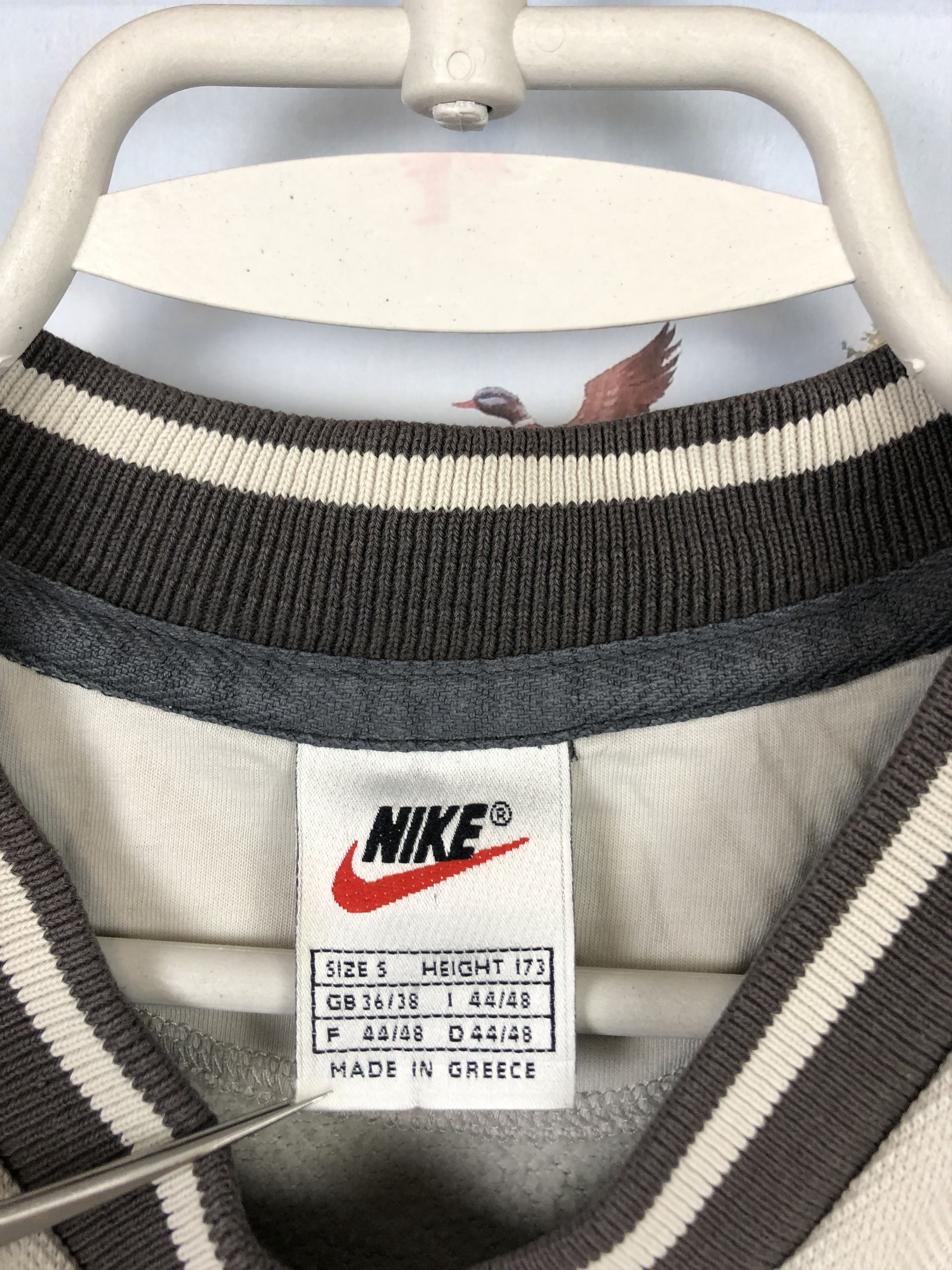 Nike Vintage Nike Sleveless Tank Top Jacket Shirt Hype Swoosh Size US S / EU 44-46 / 1 - 6 Thumbnail