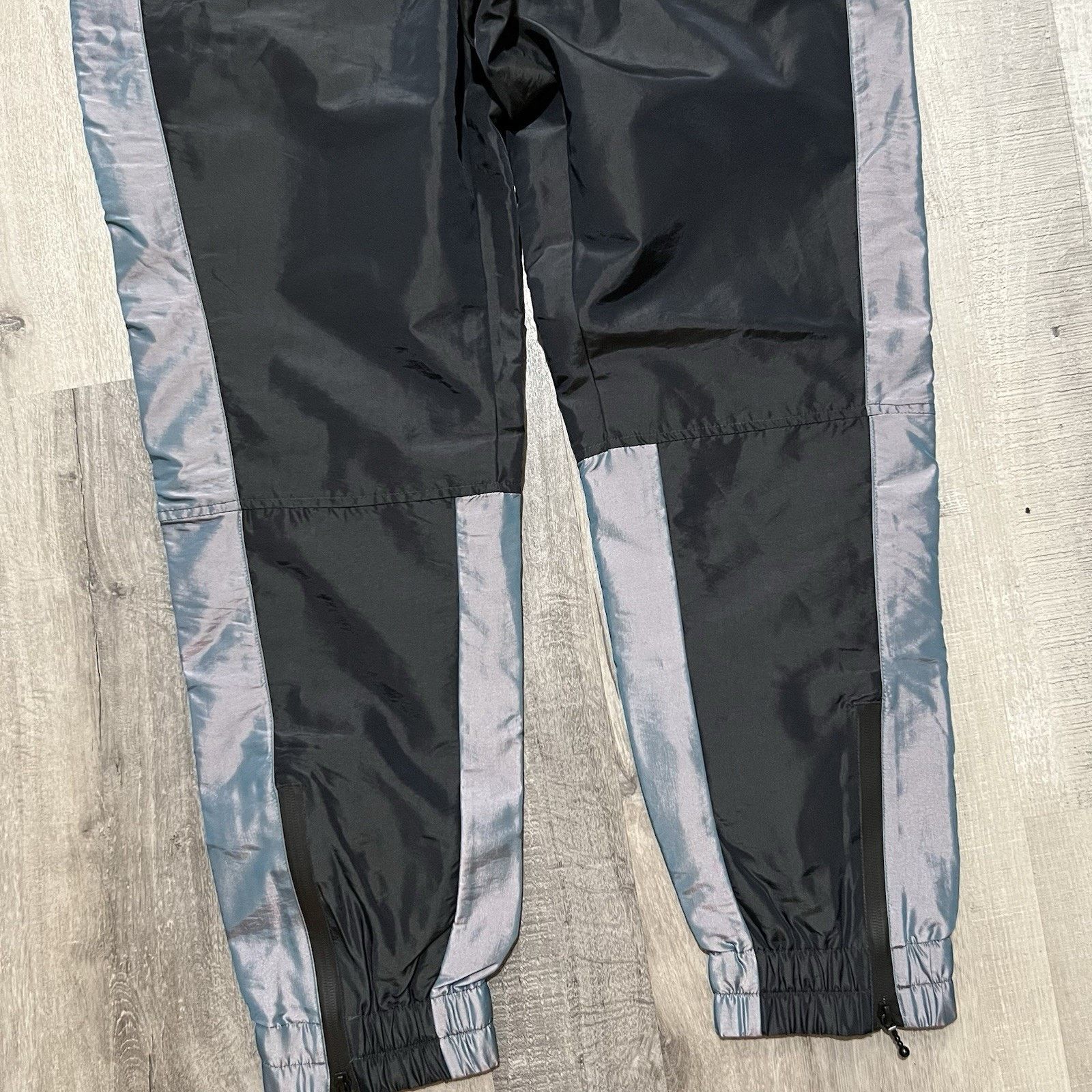 Ninth Hall Ninth Hall Black/Iridescent Athletic Jogger Track Pants Size US 35 - 4 Thumbnail