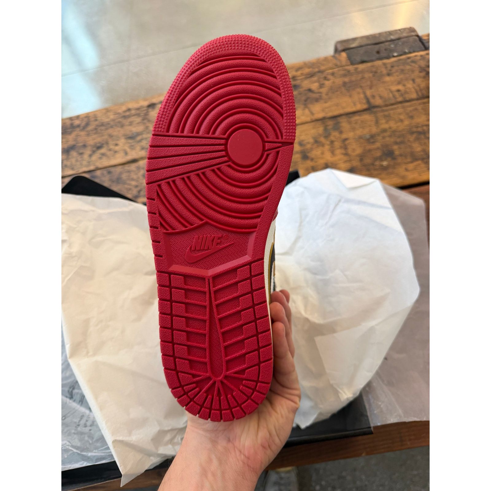 Jordan Brand × Union LA Union Jordan 1 Retro High OG SP Promo Sample Chicago Shadow Size US 8 / EU 41 - 4 Thumbnail