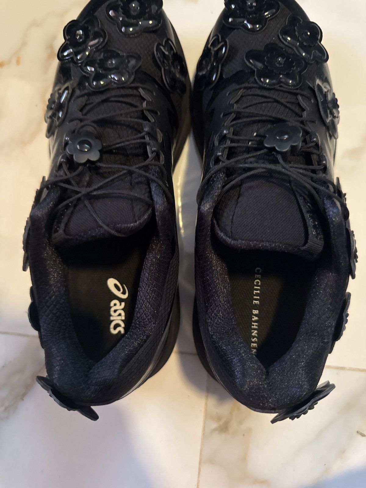 Asics CECILE BAHNSEN X ASIC FLEUR MOTIF RUNNER Size US 9 / EU 42 - 4 Thumbnail
