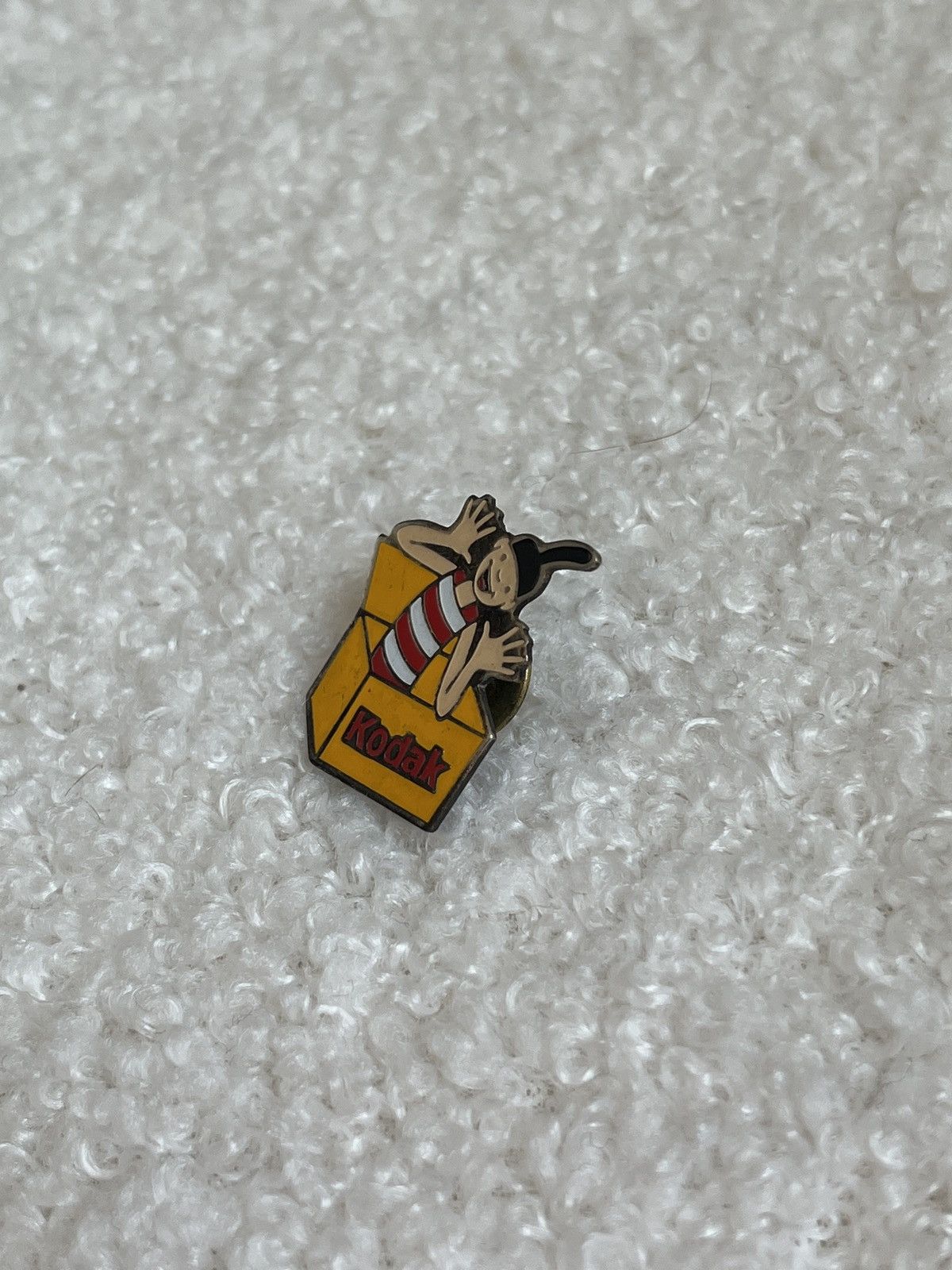 Kodak Kodak vintage pin Size ONE SIZE - 3 Thumbnail
