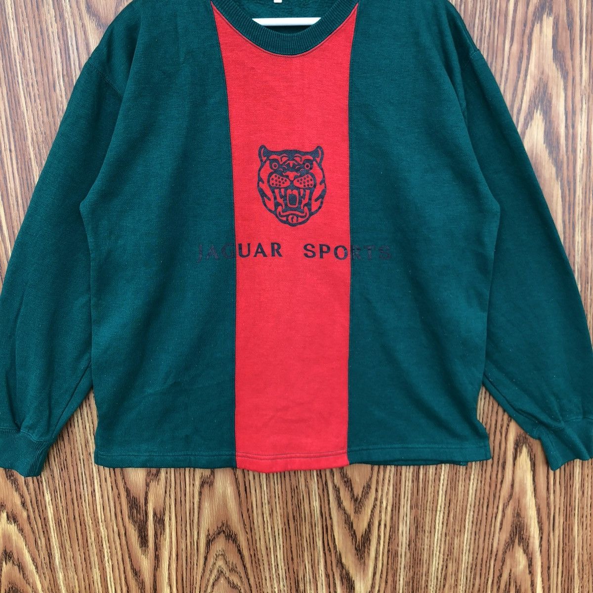Vintage Vintage 90s Jaguar Sports Sweatshirt Crewneck Size US M / EU 48-50 / 2 - 4 Thumbnail