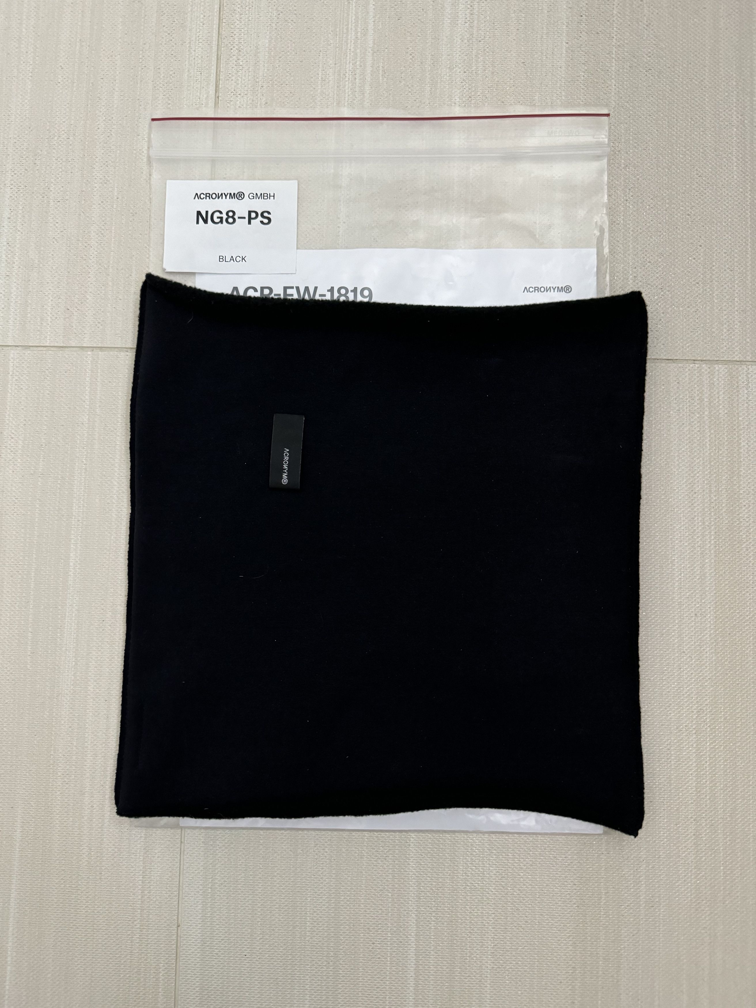 【未使用】ACRONYM NG5-PU Neck Gaiter ACRONYM NG5-PU Hand-Knit Suri Alpaca Neck Gaiter – LABSTORE