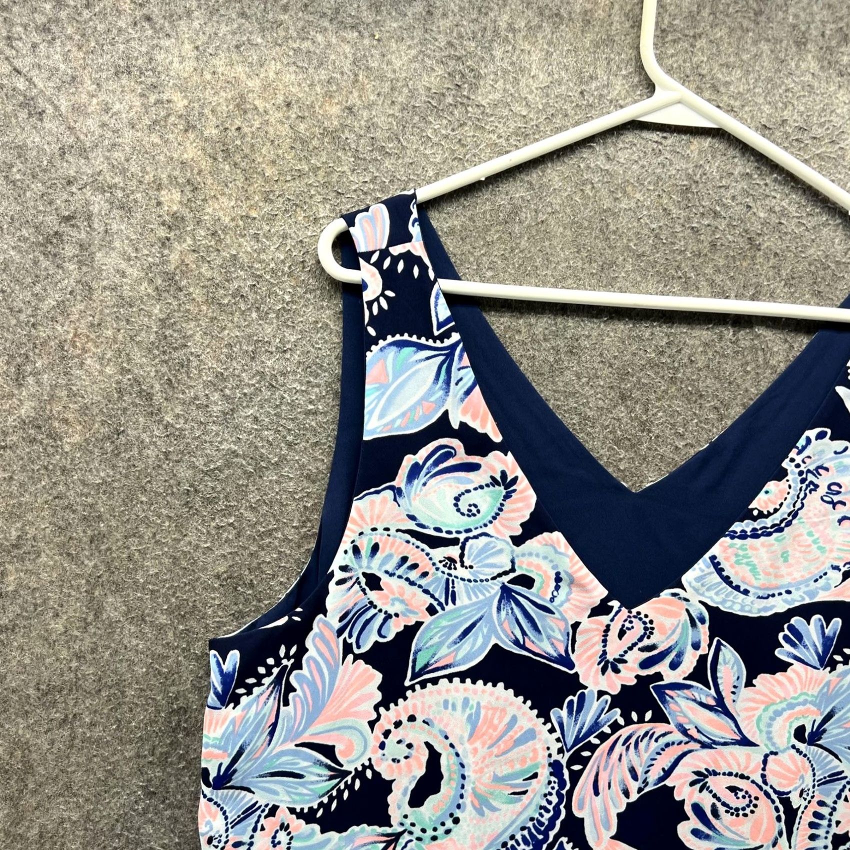 Lilly Pulitzer Lilly Pulitzer Tank Top Womens L Blue Floral Print Sleeveless Tropical Shirt Size L / US 10 / IT 46 - 5 Thumbnail
