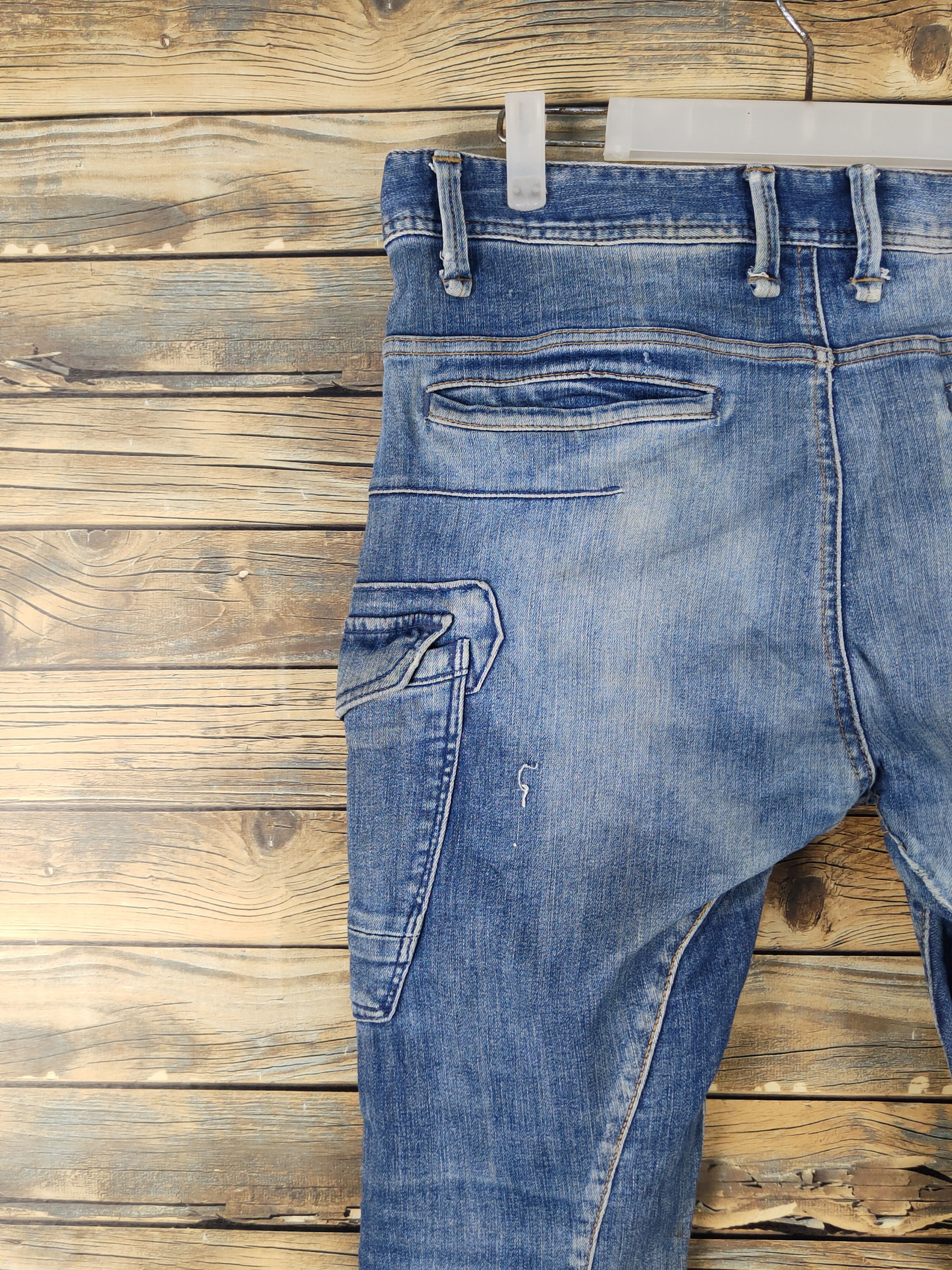 Japanese Brand Evenriver Blue utiltiy Distressed Ripped denim Jeans #W2076 Size US 33 - 8 Thumbnail