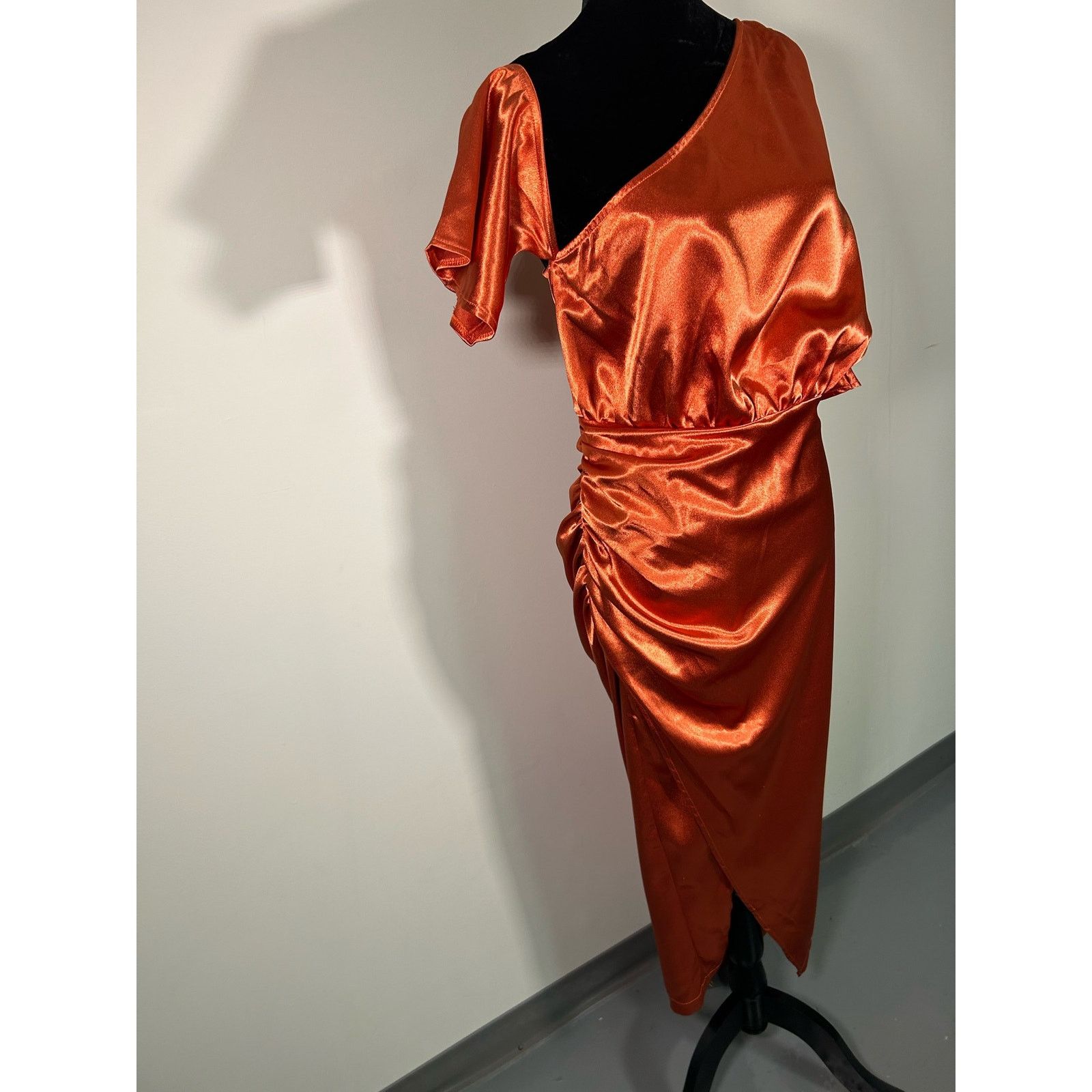 Other Pretty little things,NWT RUST SATIN DRESS S 12 Size XL / US 12-14 / IT 48-50 - 3 Thumbnail