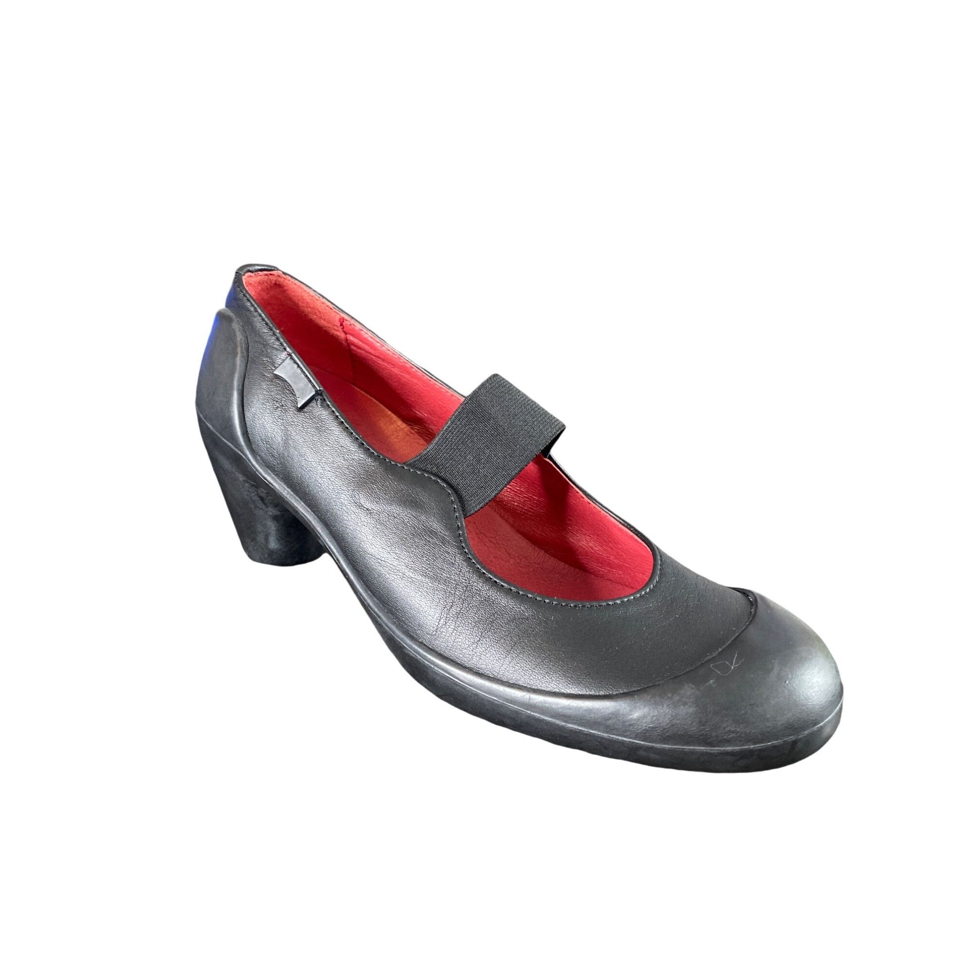 Camper CAMPER WOMEN'S BLACK MINNIE ROUND TOE MARY-JANE HEELS SZ 38 Size US 8 / IT 38 - 1 Thumbnail