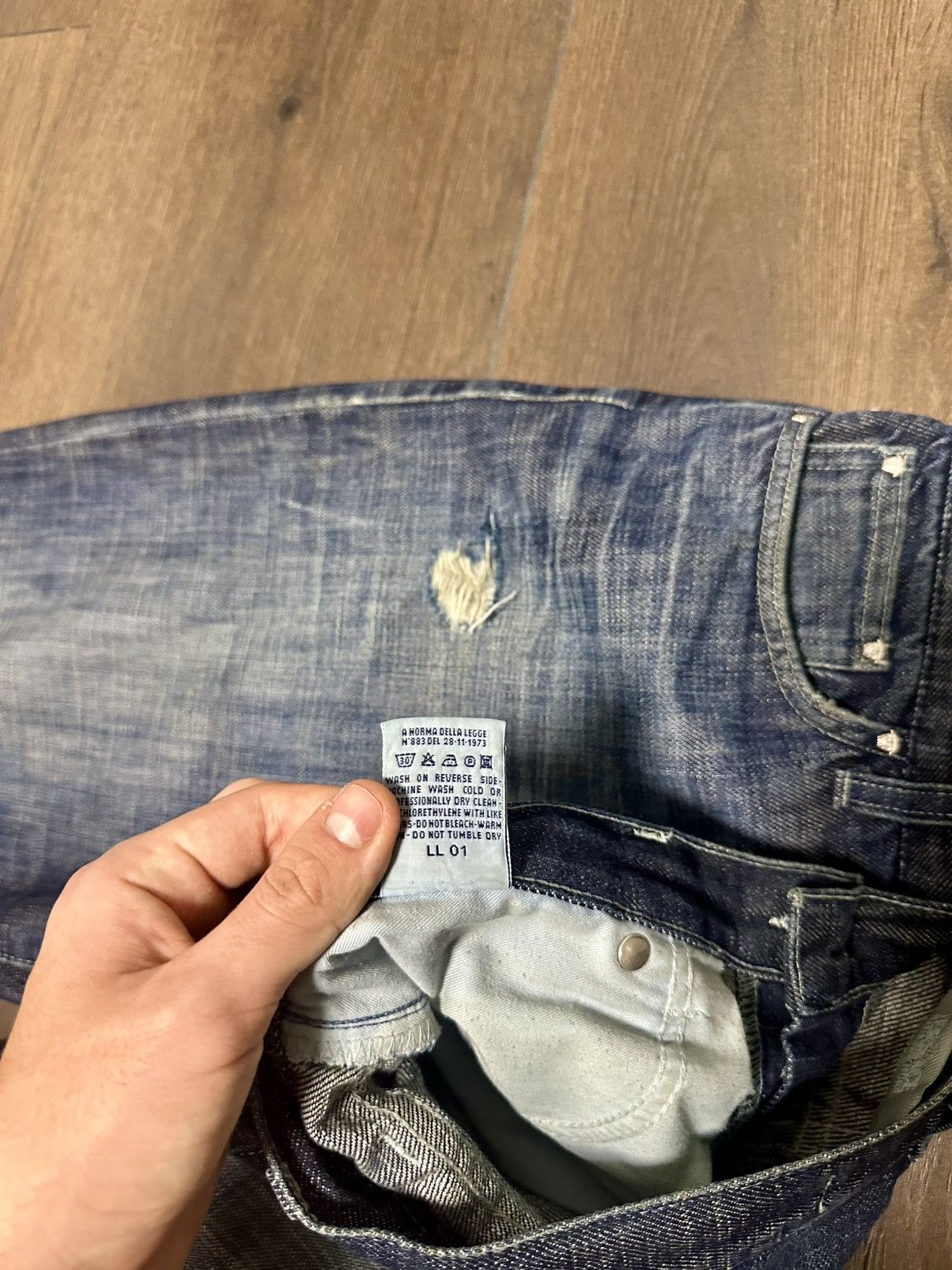 Versace × Vintage Vintage Versace Oversize Y2K Fit Jeans Size US 36 / EU 52 - 14 Thumbnail