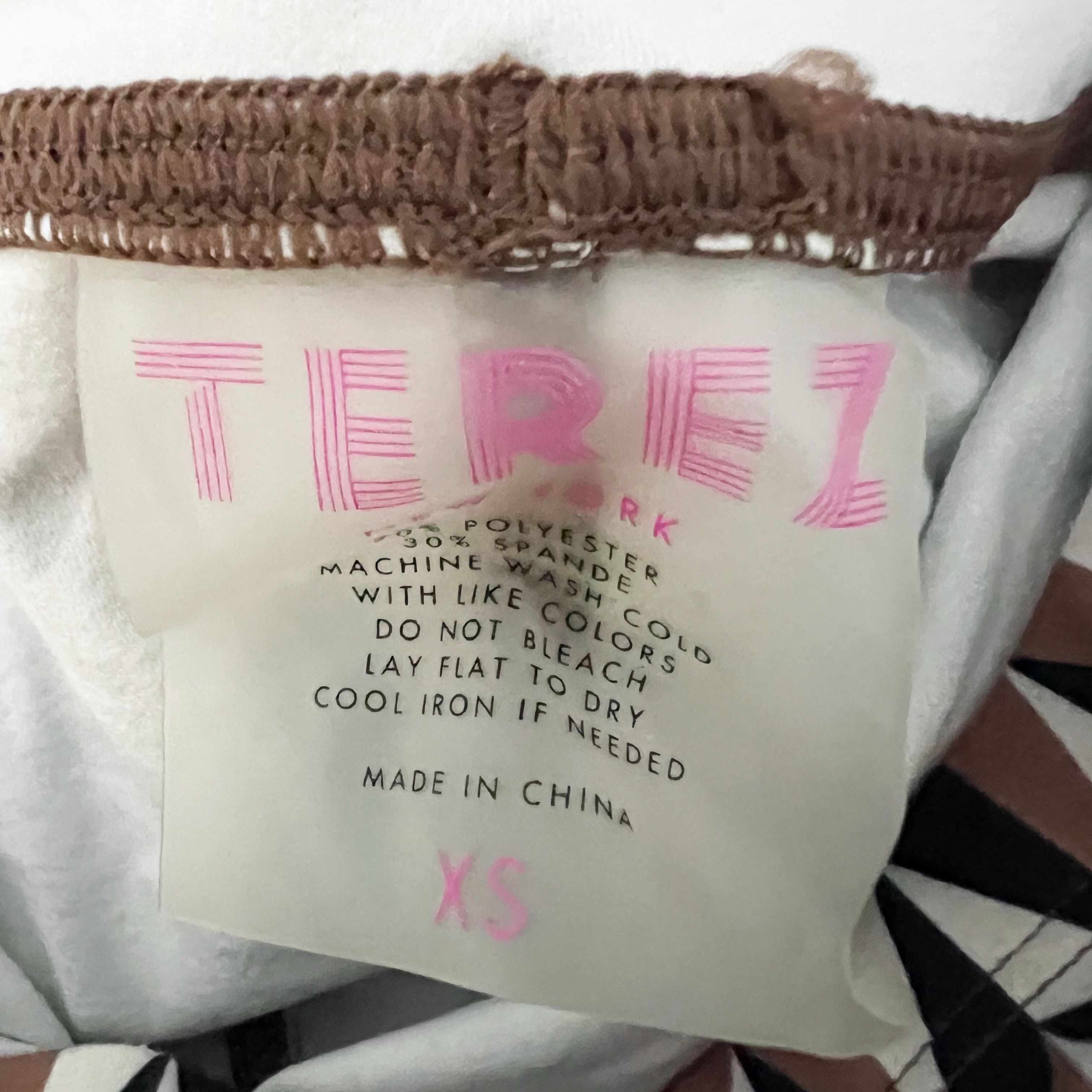 Terez Terez Aztec Geometric Print Pattern Athletic Size 25" / US 0 / IT 36 - 2 Thumbnail